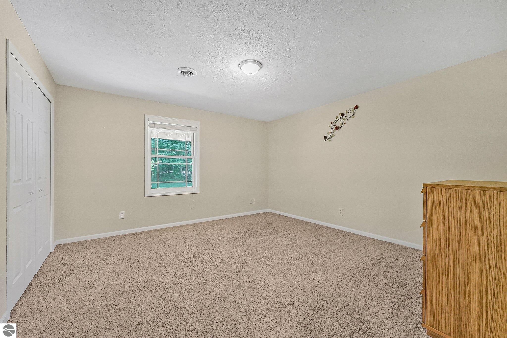 5151 Hidden Gables Drive