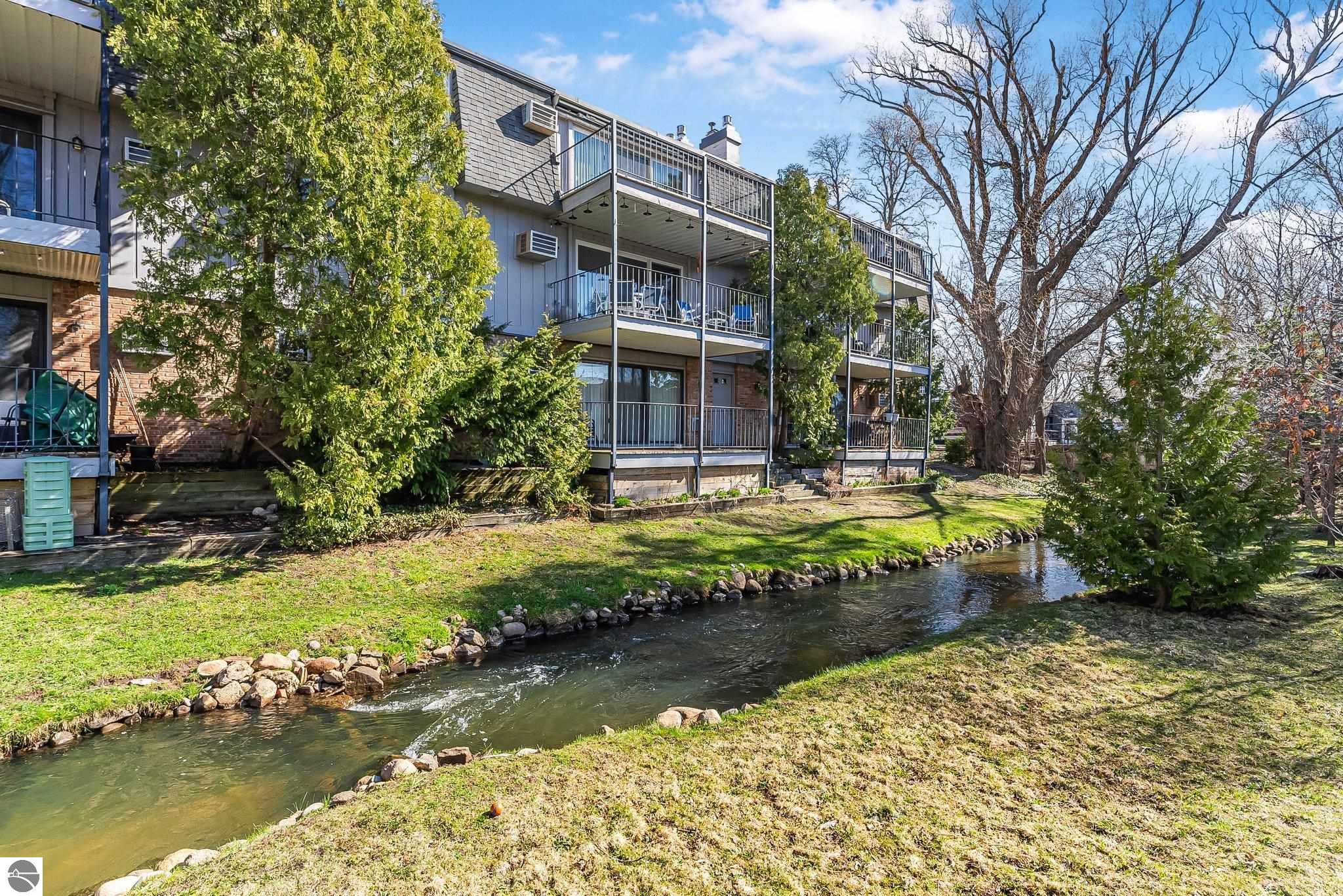 605 Third Street # 9