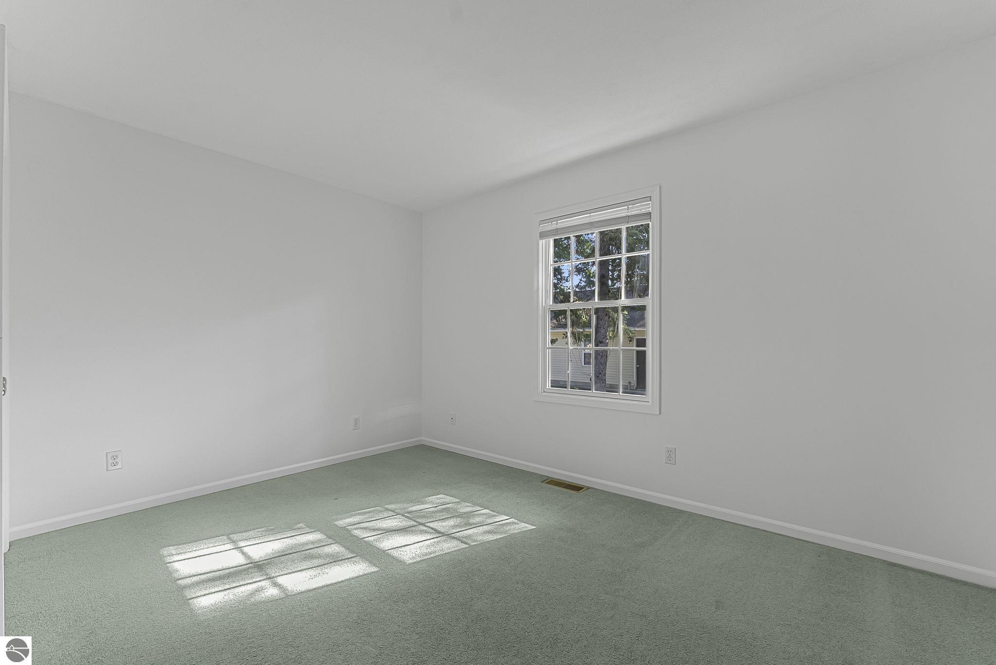 214 W Sixteenth Street