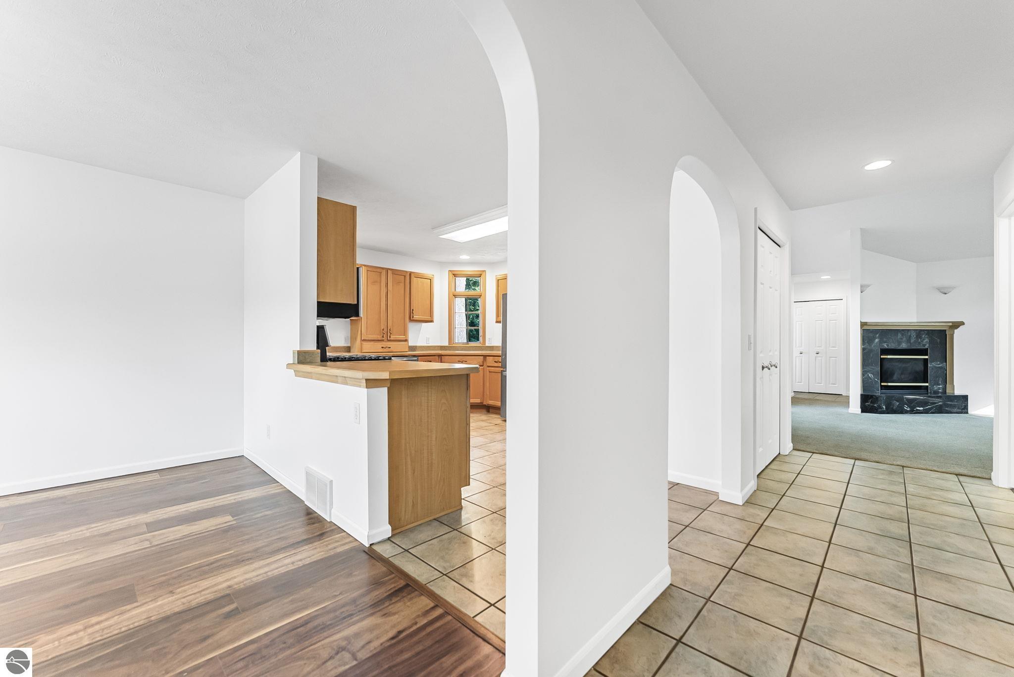 214 W Sixteenth Street