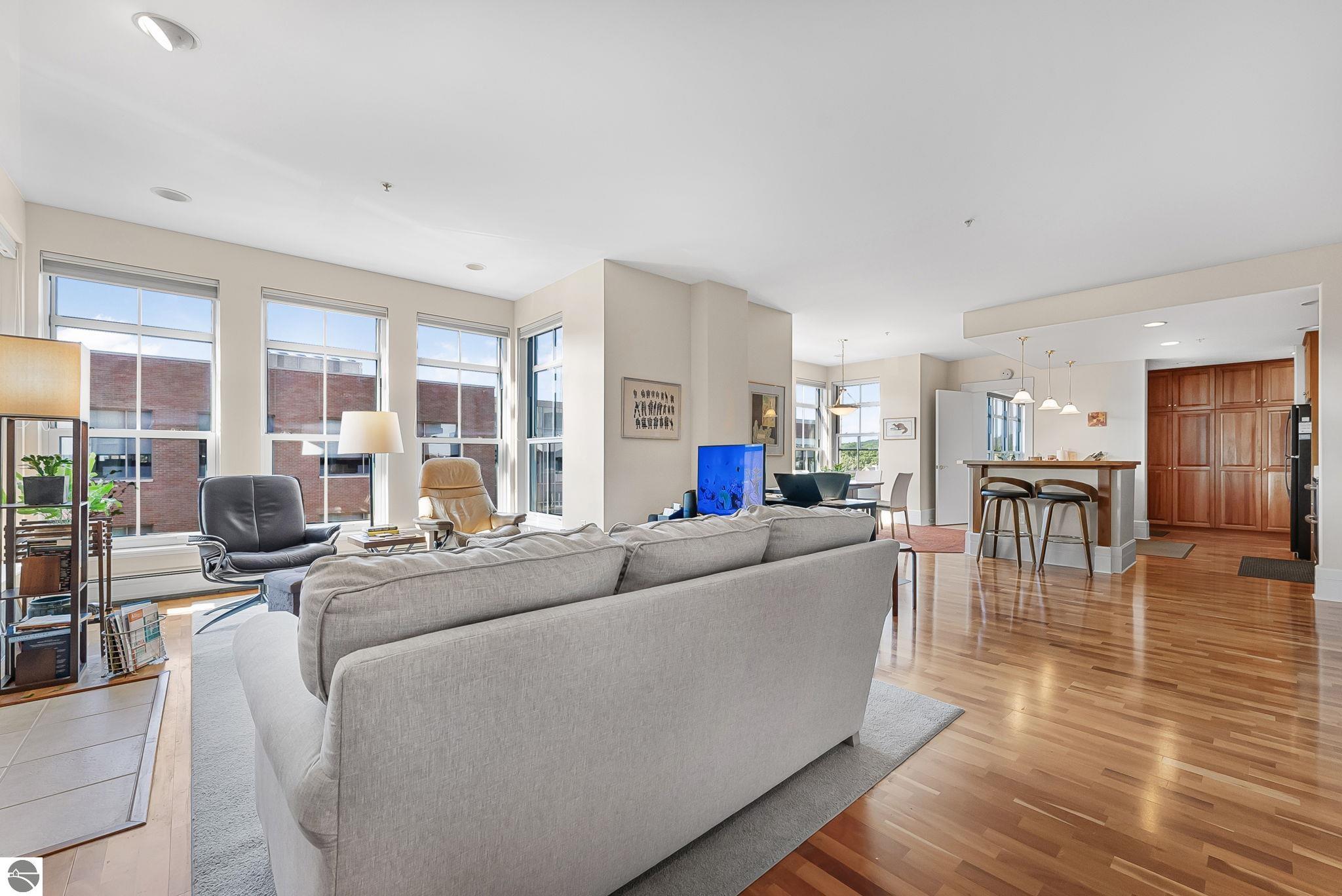 141 Rivers Edge Drive # 309