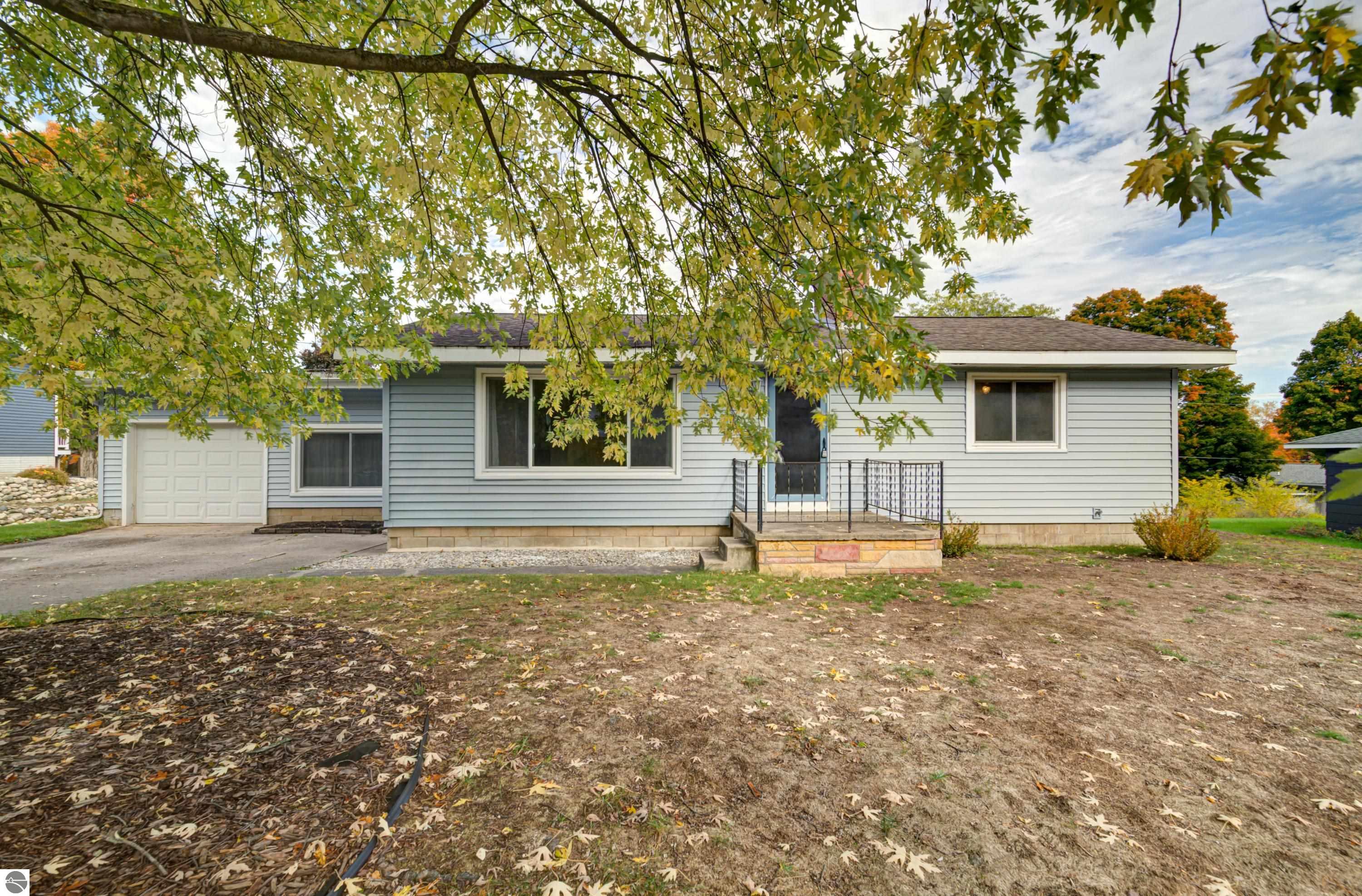 10151 E Grandview Road