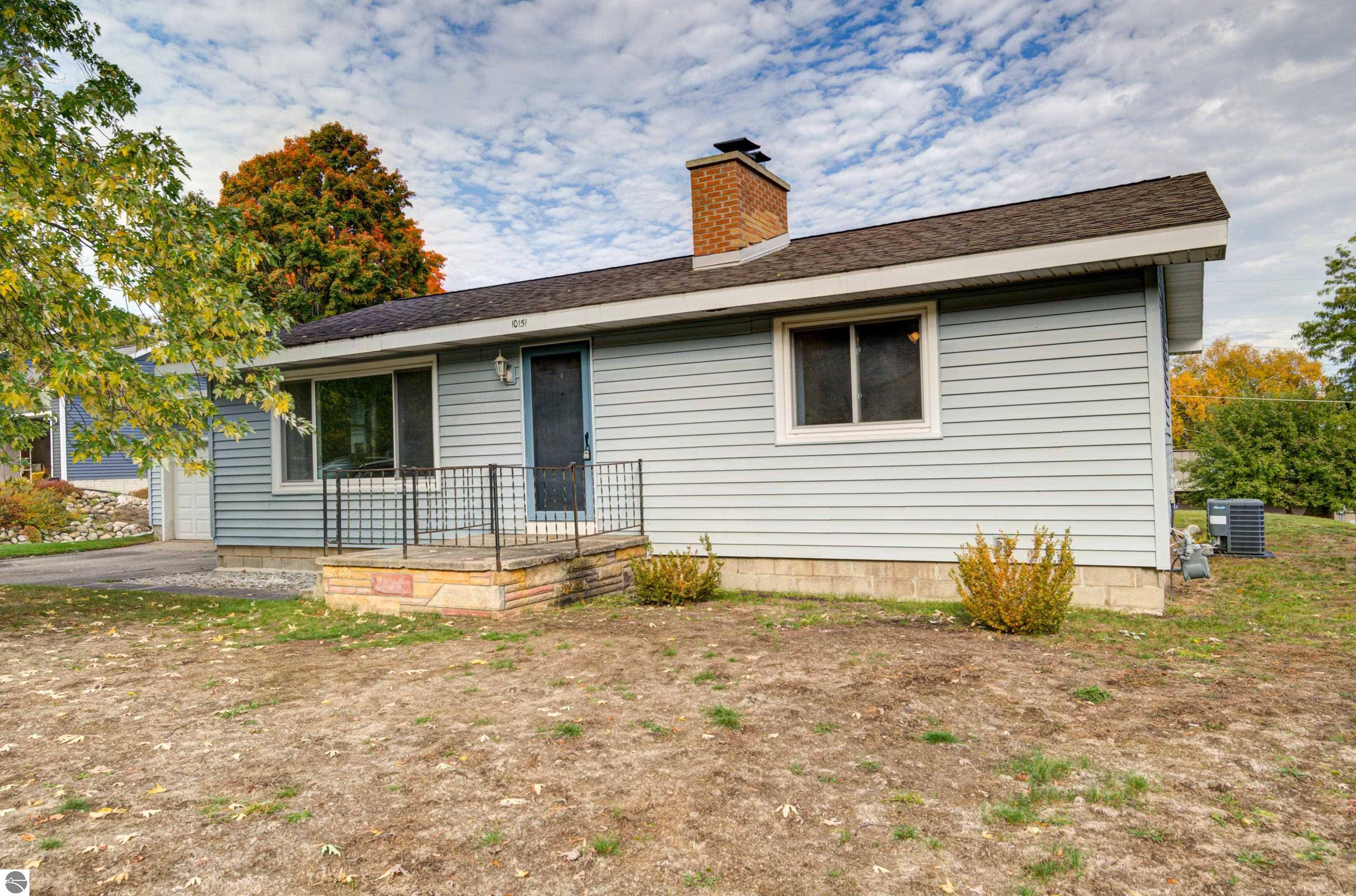 10151 E Grandview Road