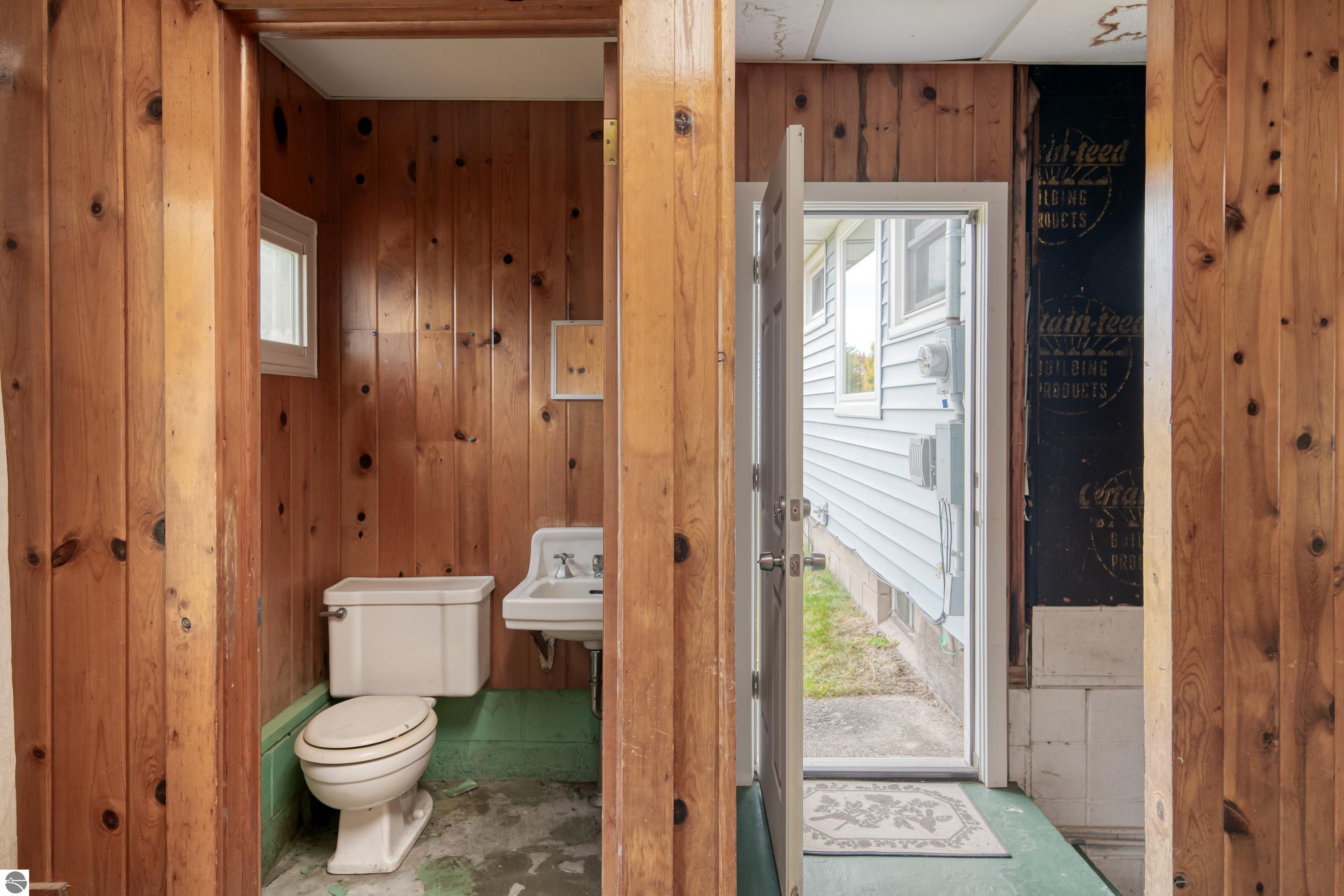 10151 E Grandview Road