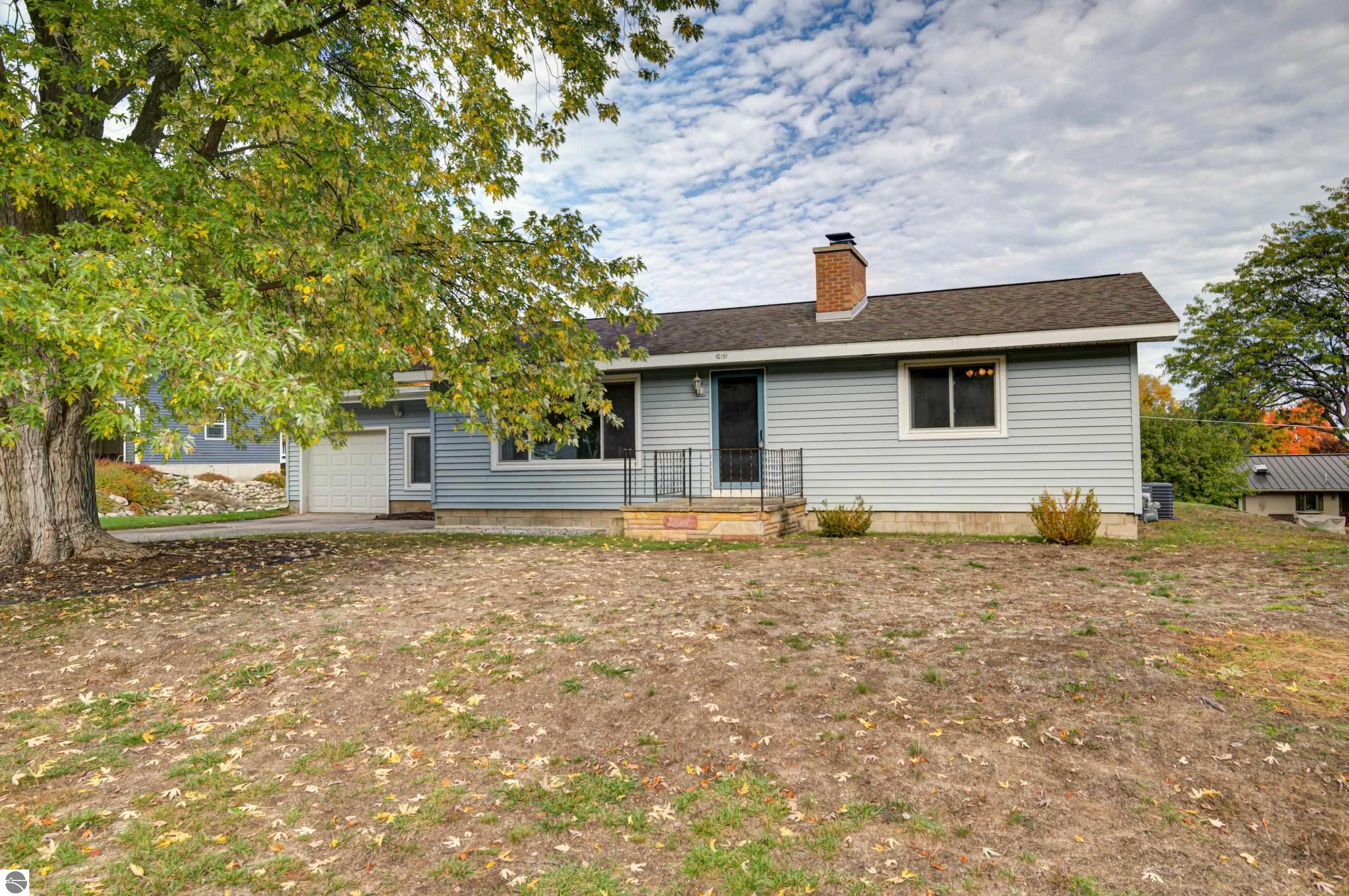 10151 E Grandview Road