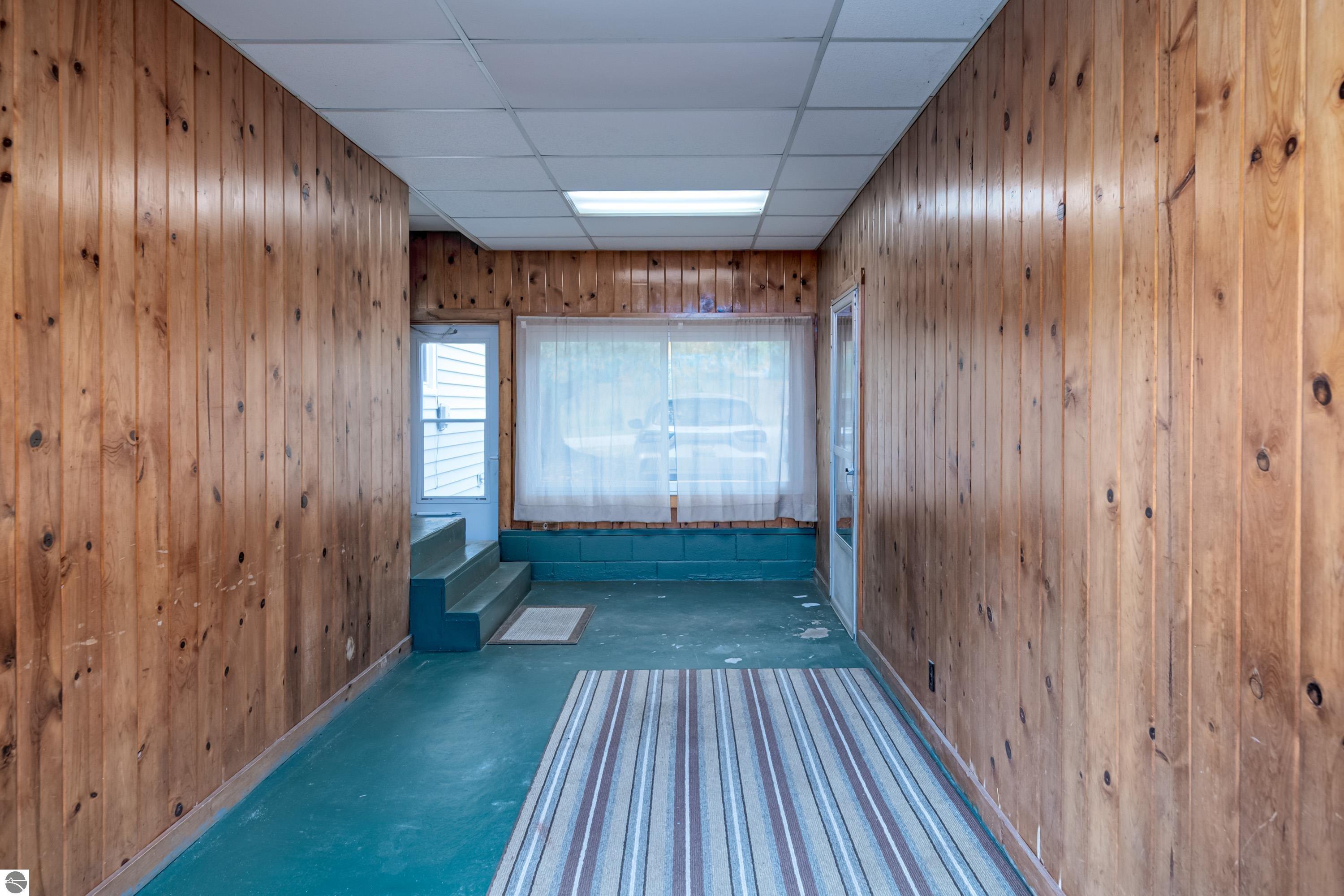 10151 E Grandview Road