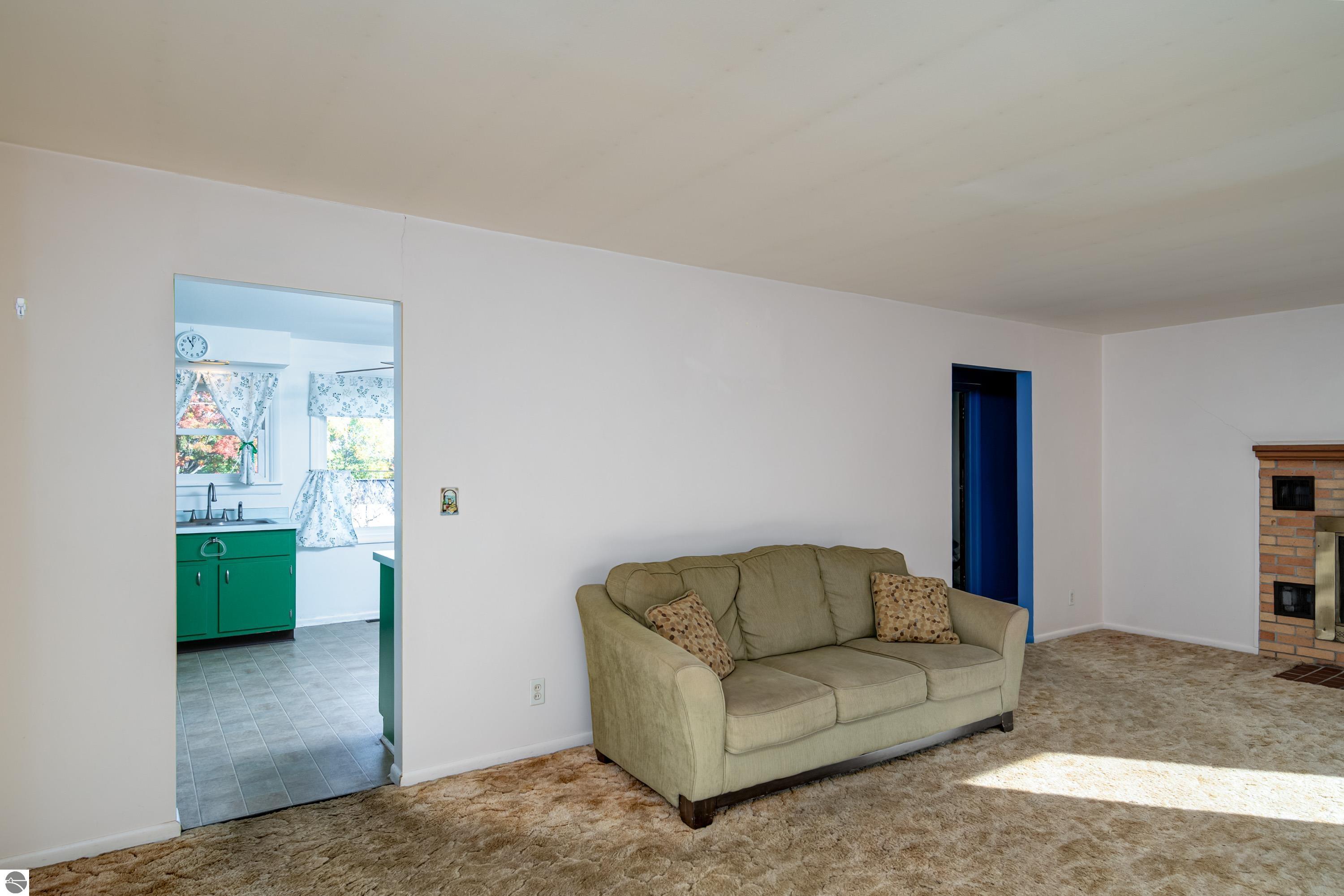 10151 E Grandview Road