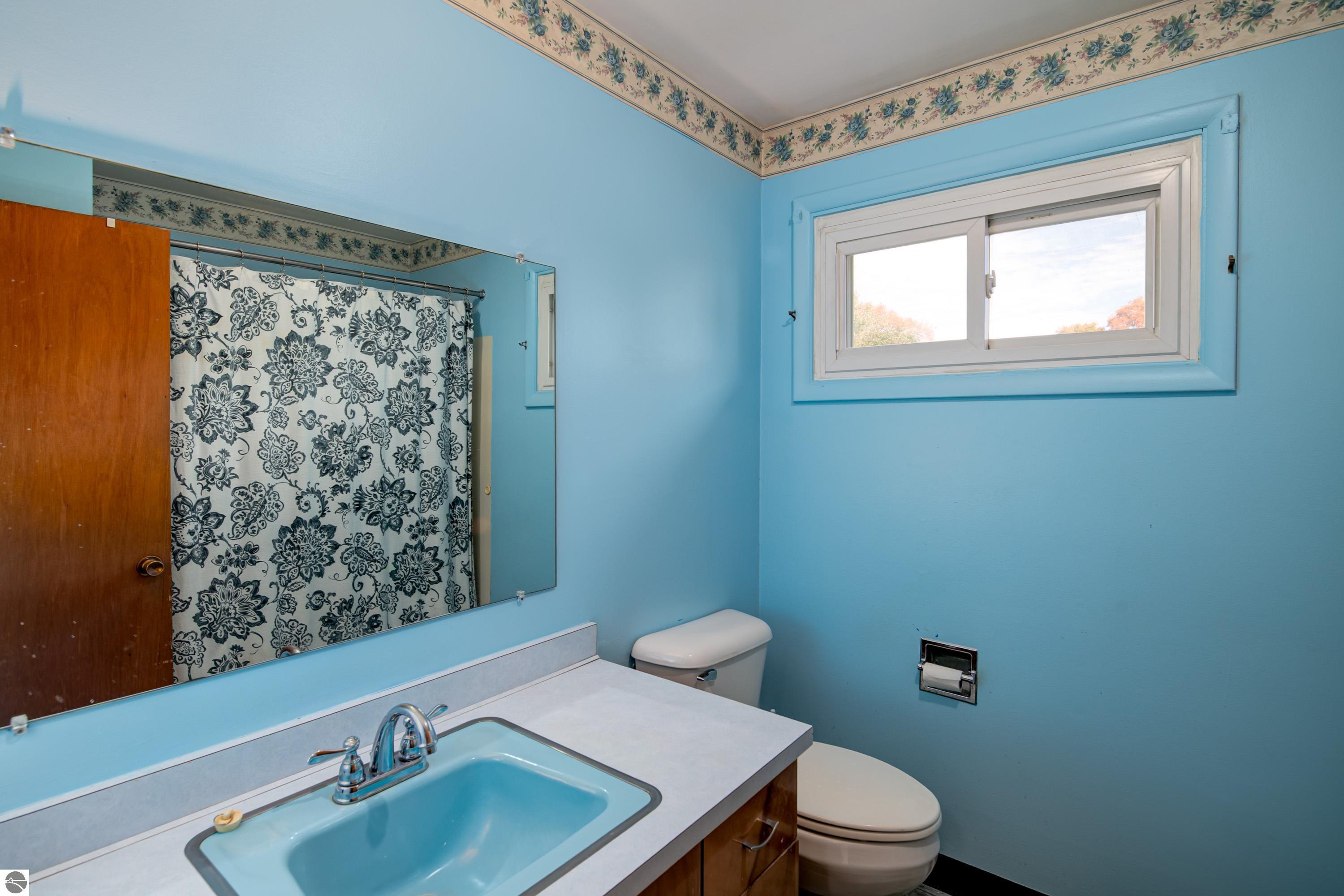 10151 E Grandview Road