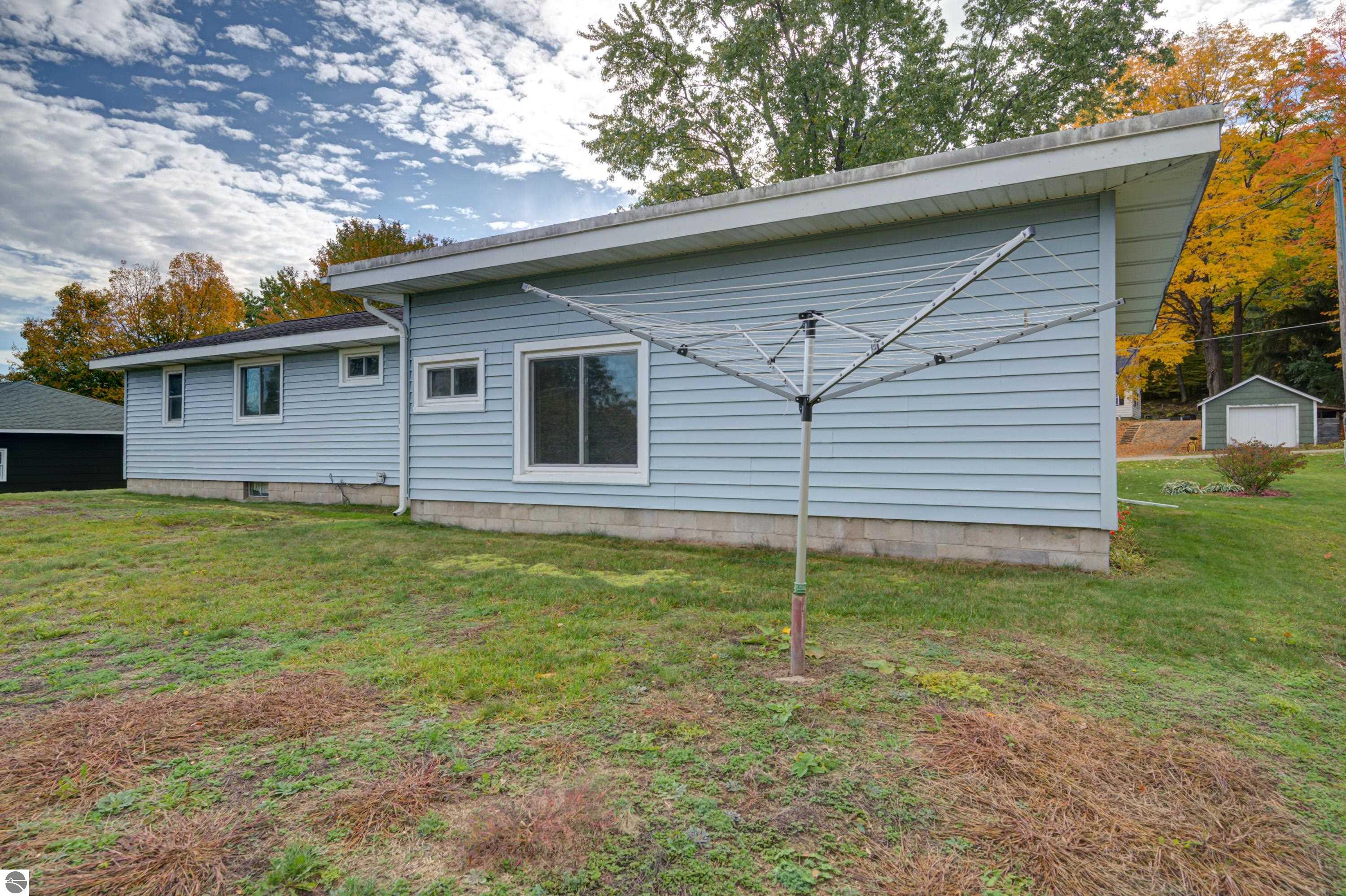 10151 E Grandview Road