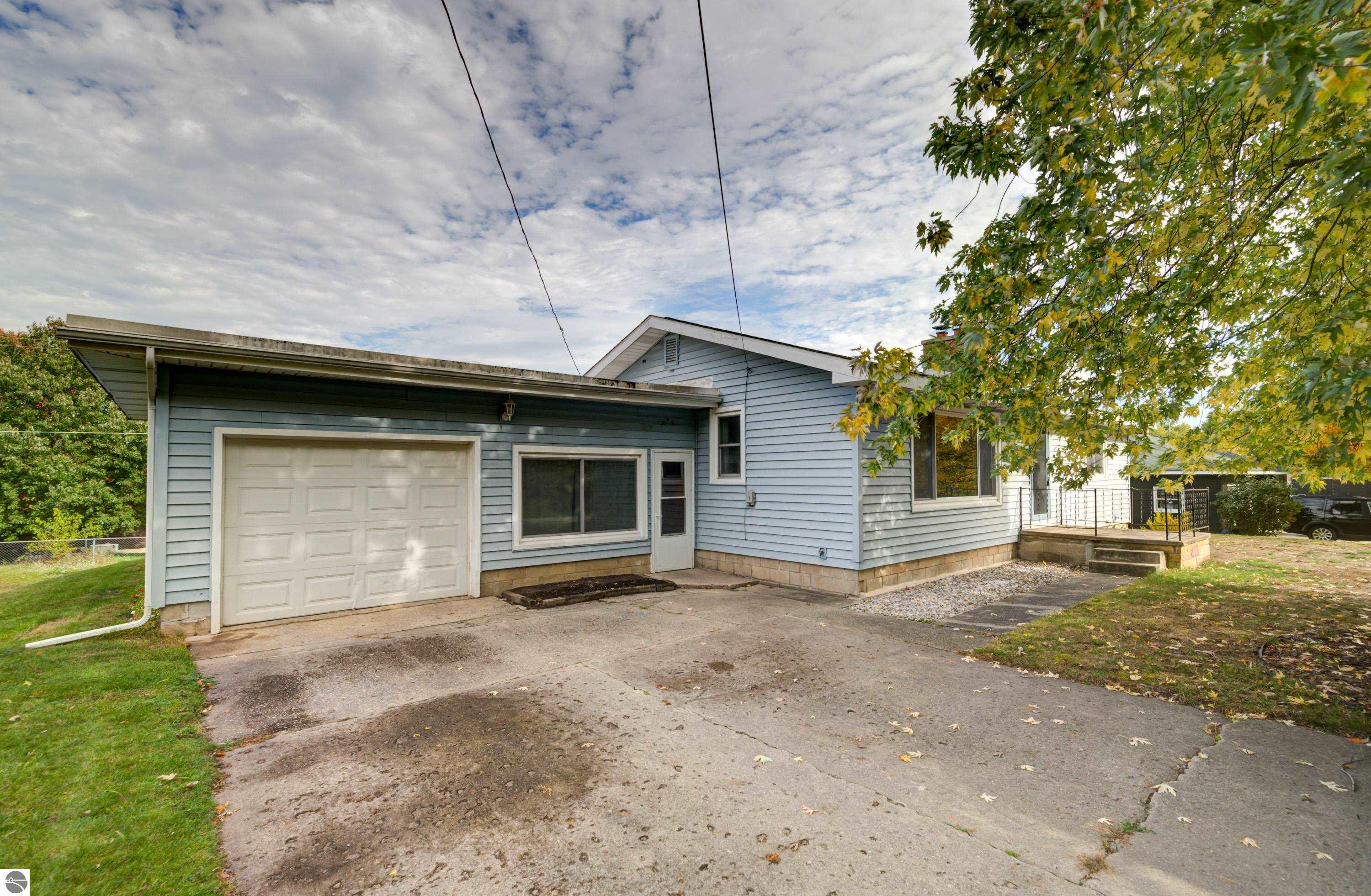 10151 E Grandview Road