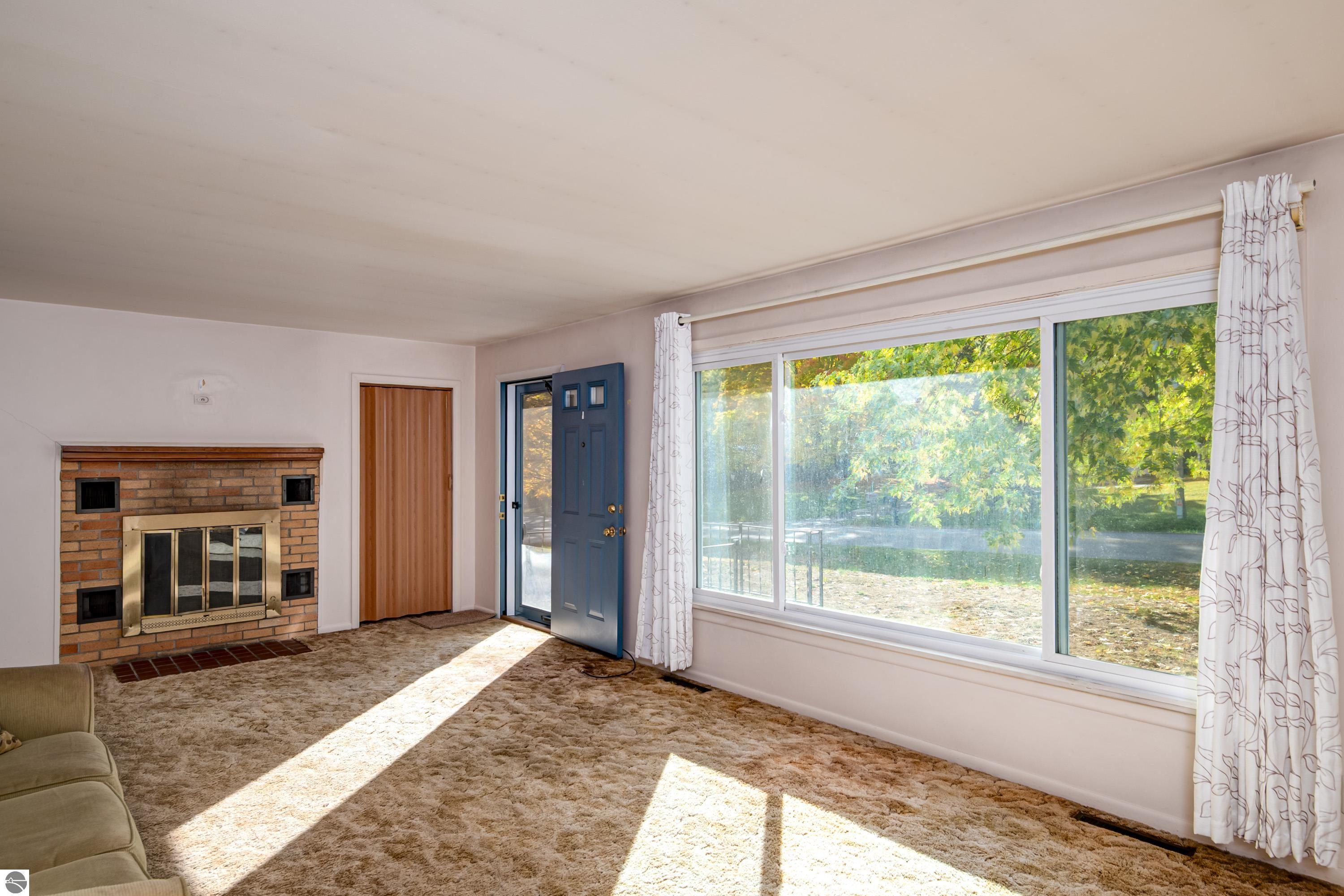 10151 E Grandview Road