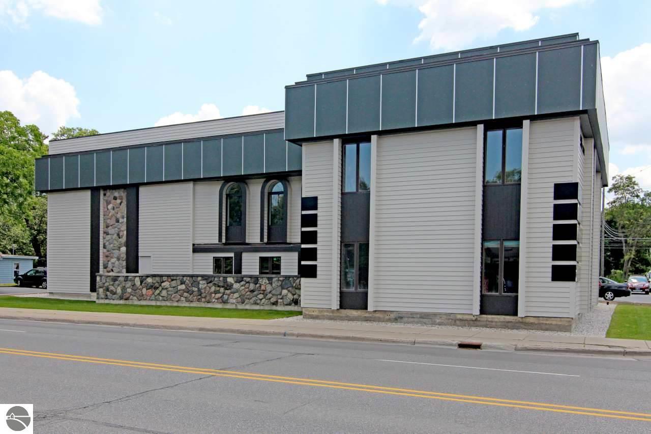 900 E Front Street # 100