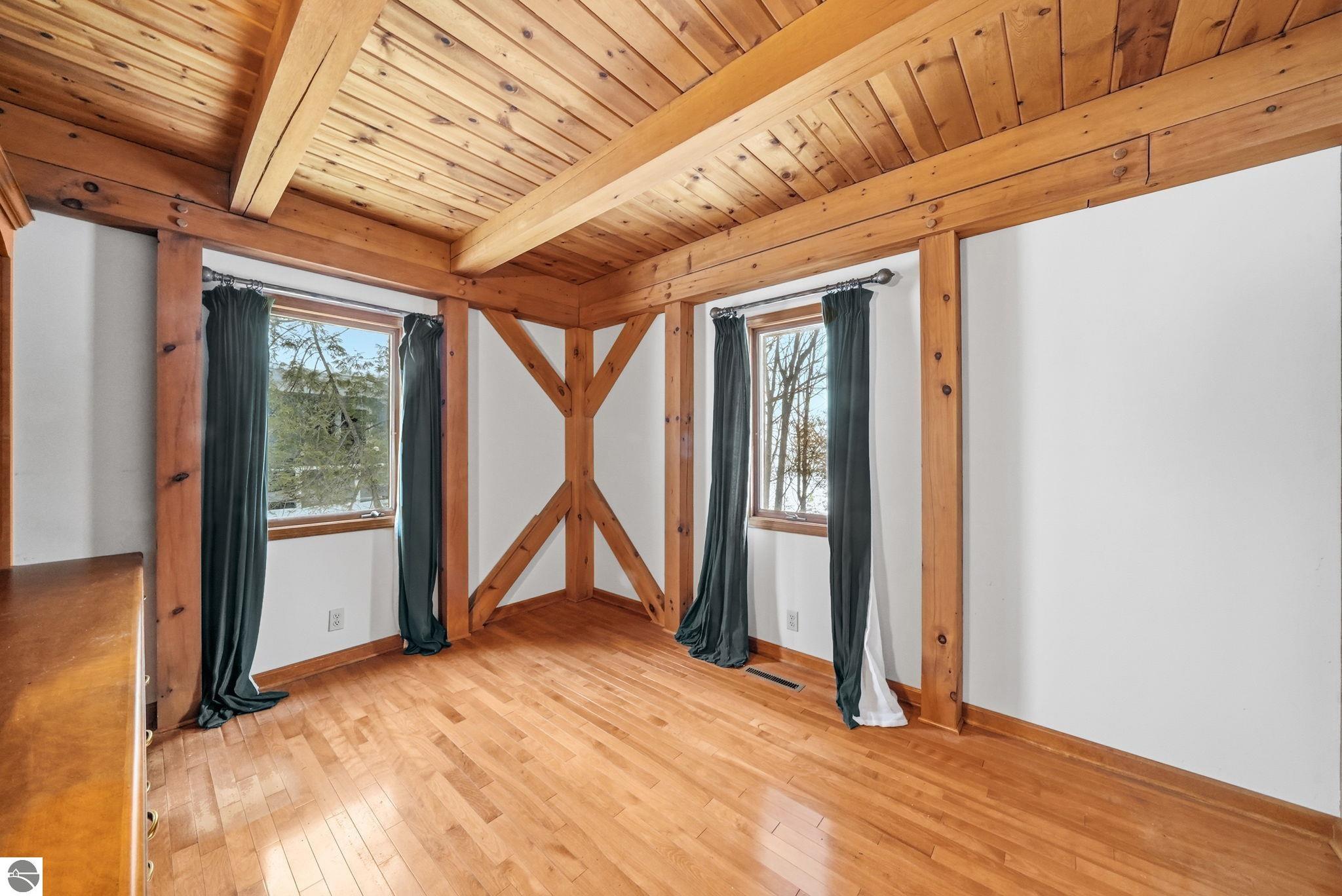 1275 S Nanagosa Trail