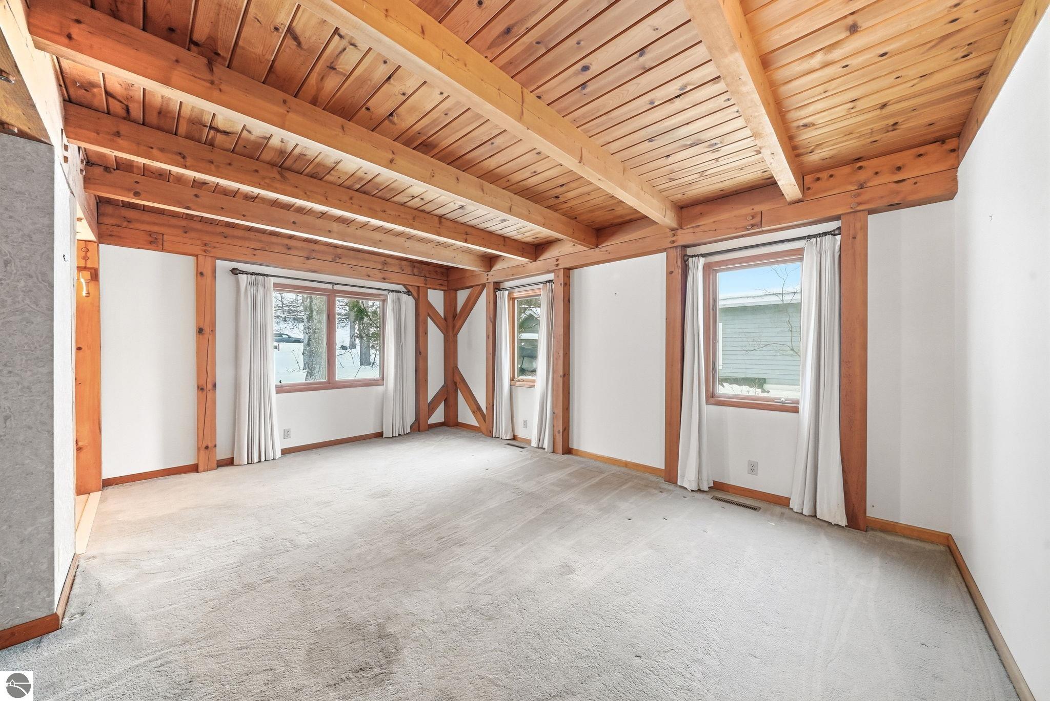 1275 S Nanagosa Trail