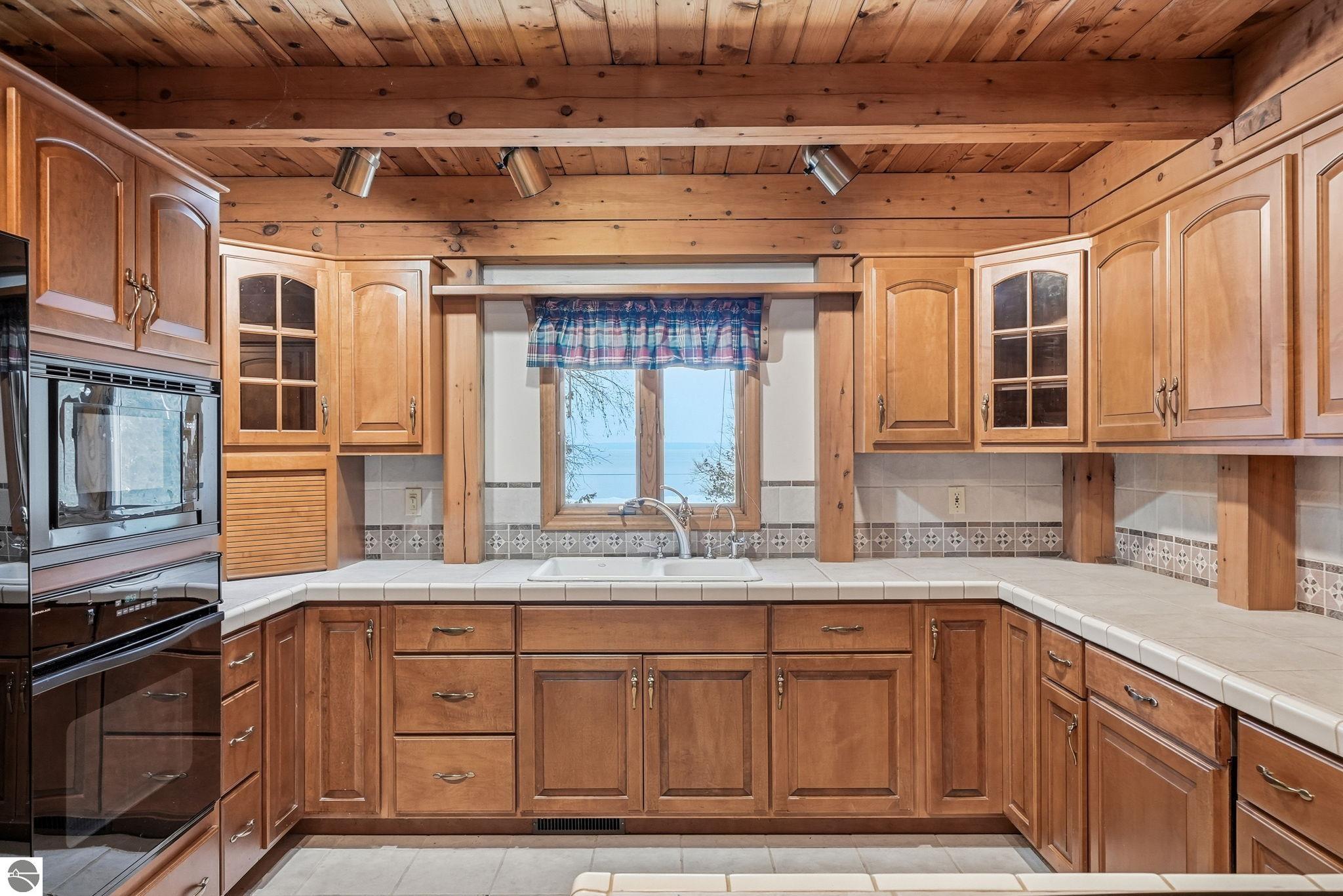 1275 S Nanagosa Trail