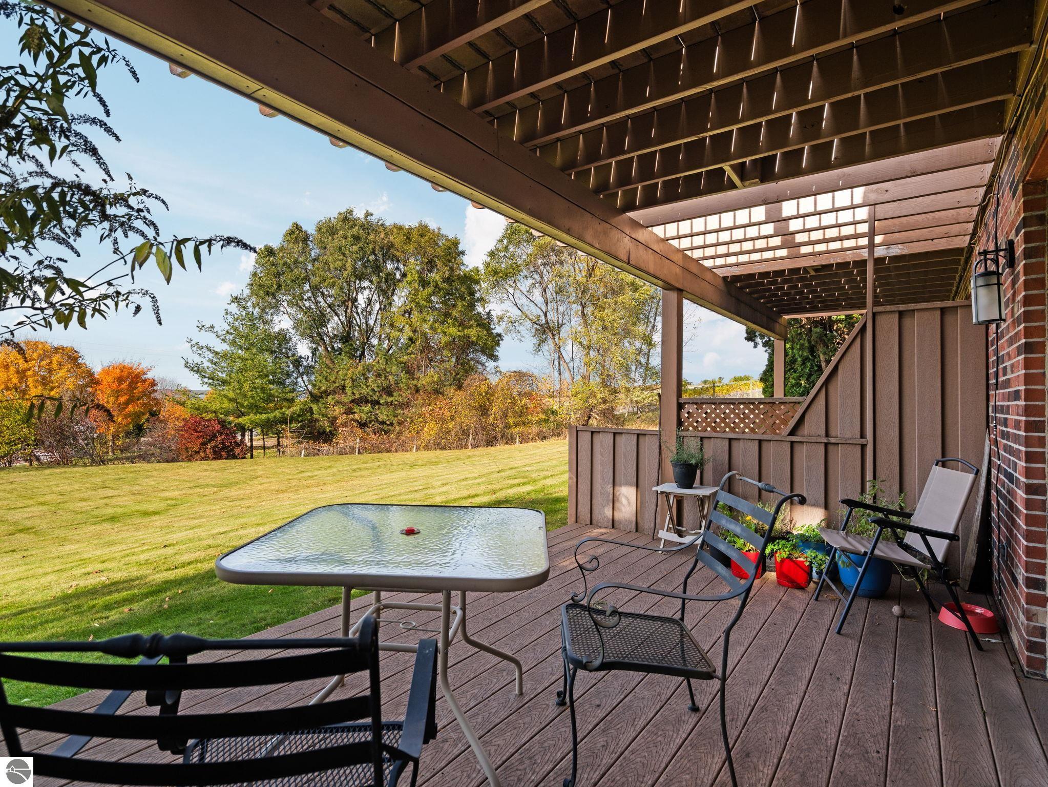 246 Peninsula Hills