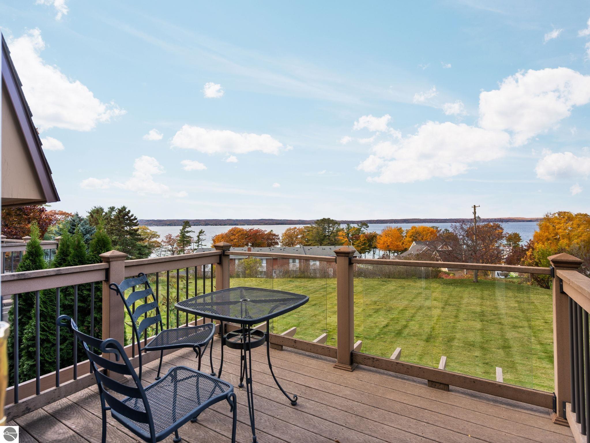 246 Peninsula Hills