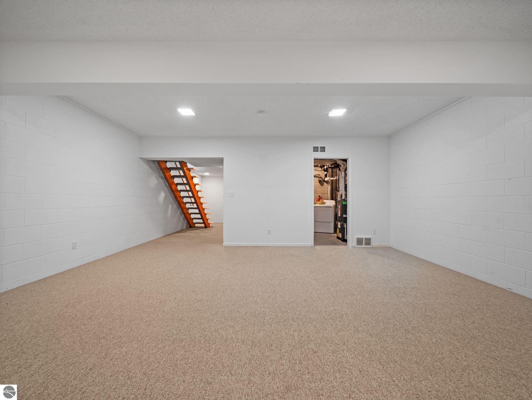246 Peninsula Hills
