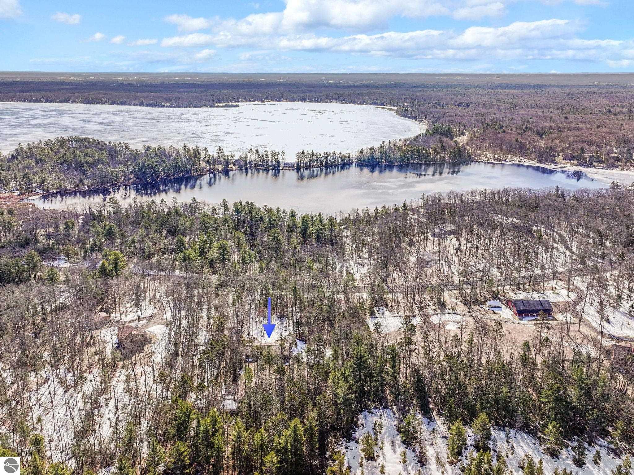 793 W Long Lake Road