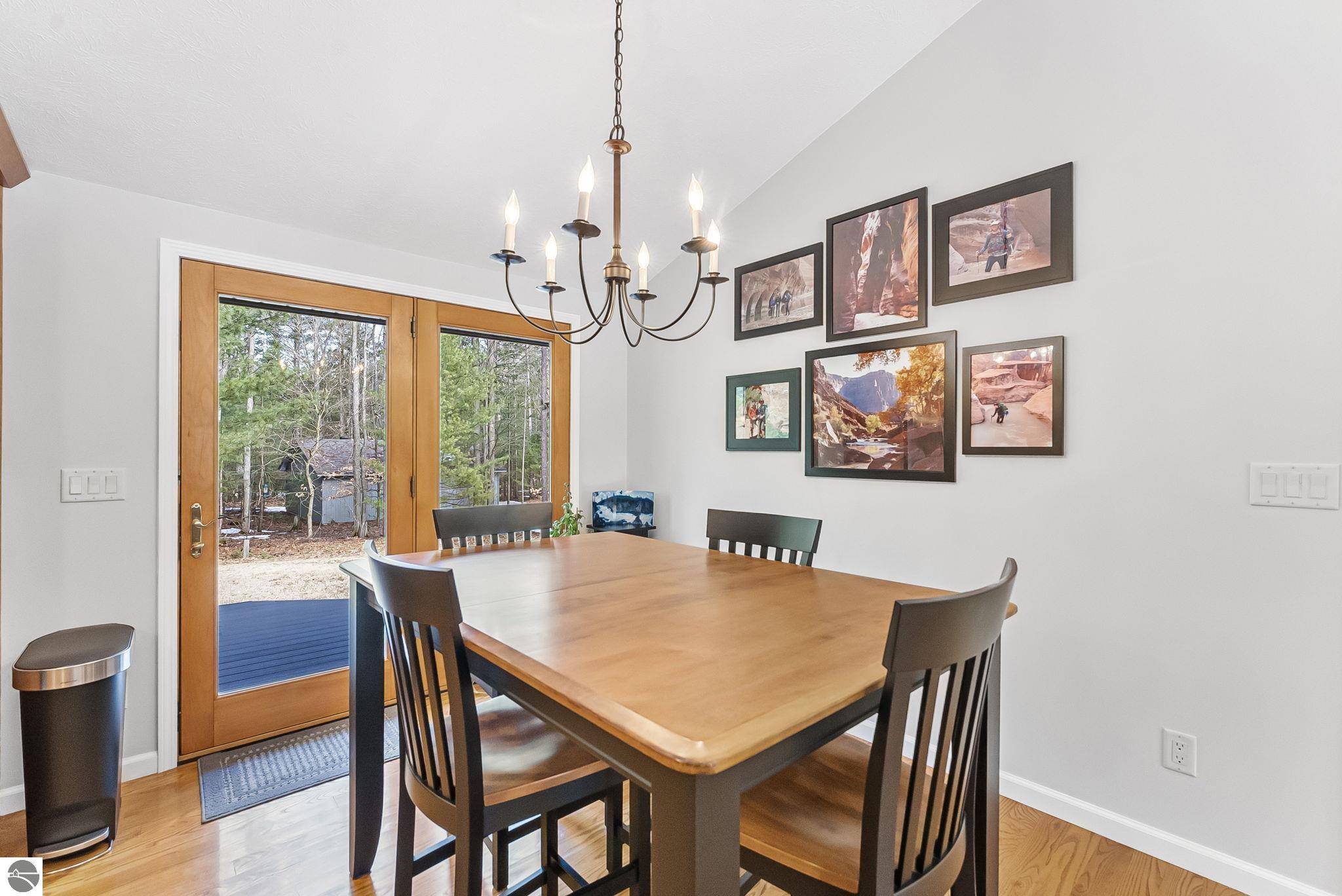 793 W Long Lake Road