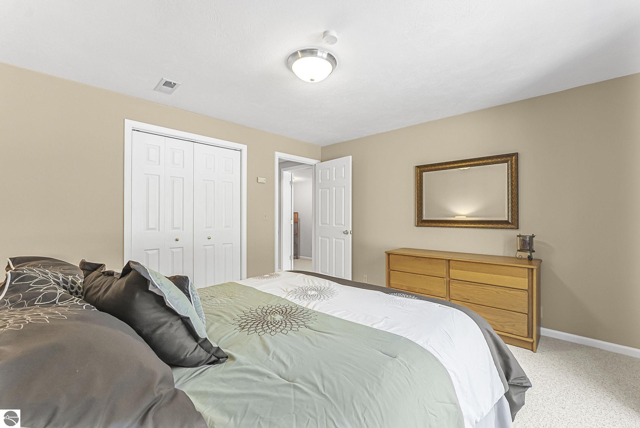 793 W Long Lake Road