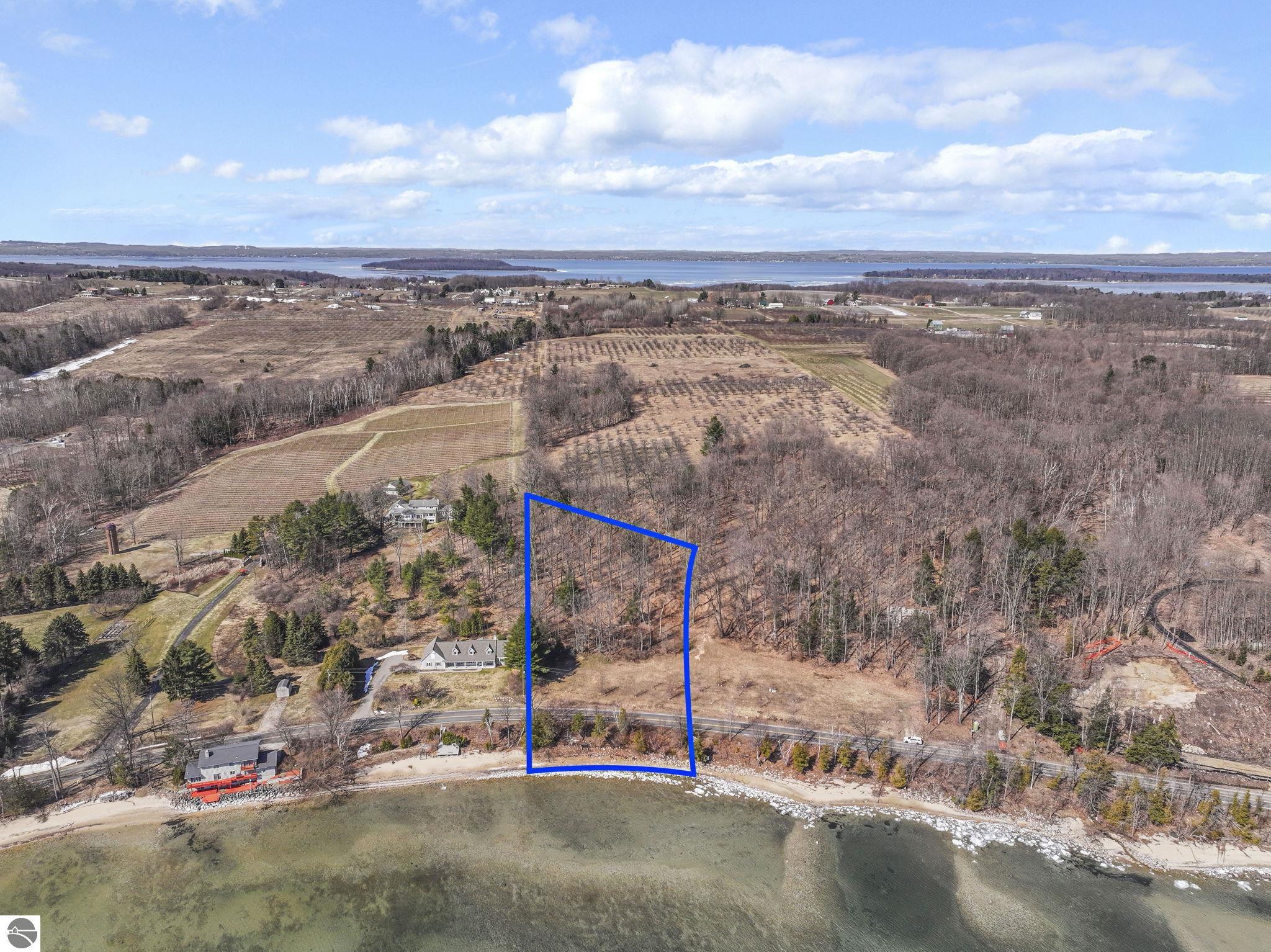 00000 Bluff Road