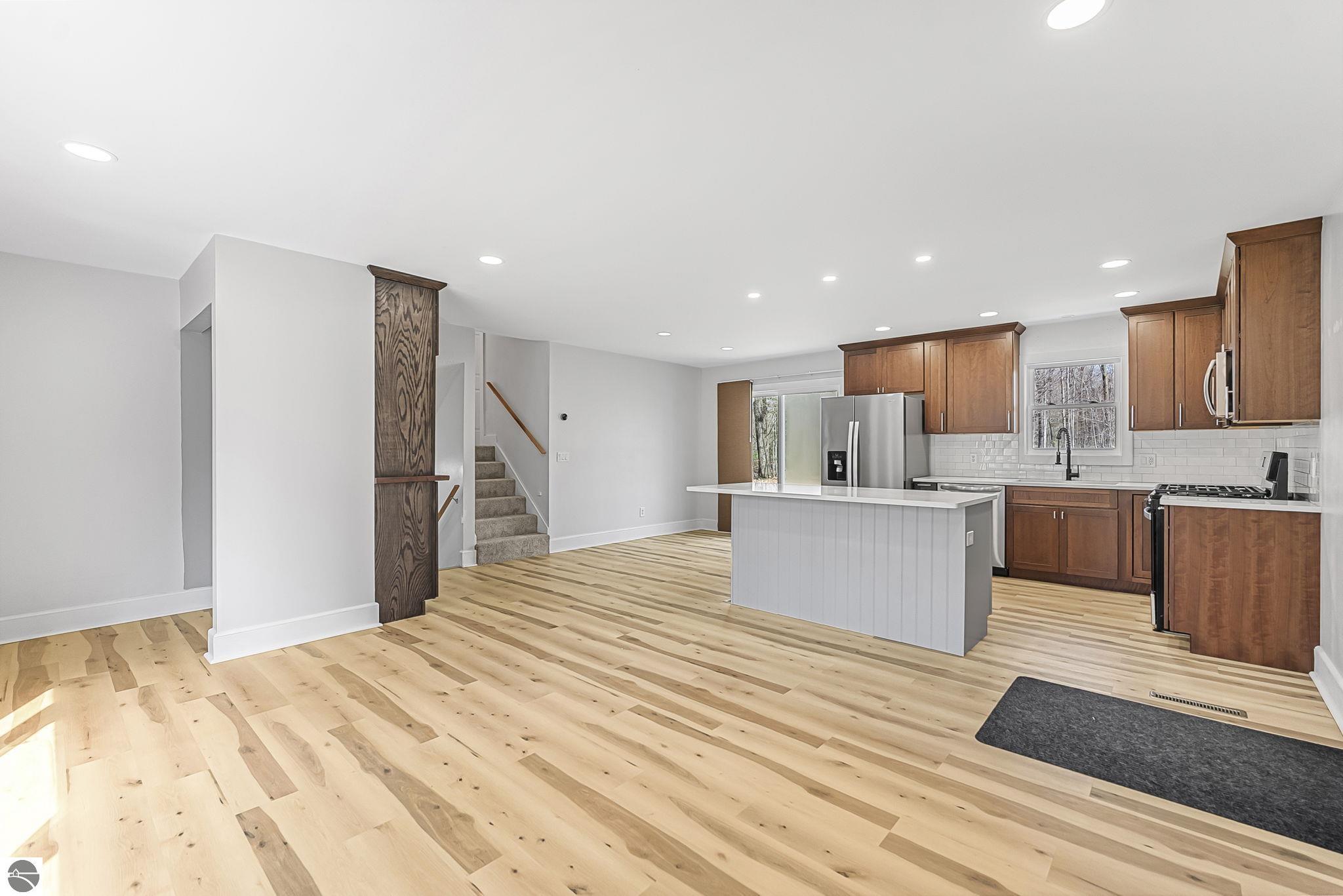 9376 Cunningham Lane