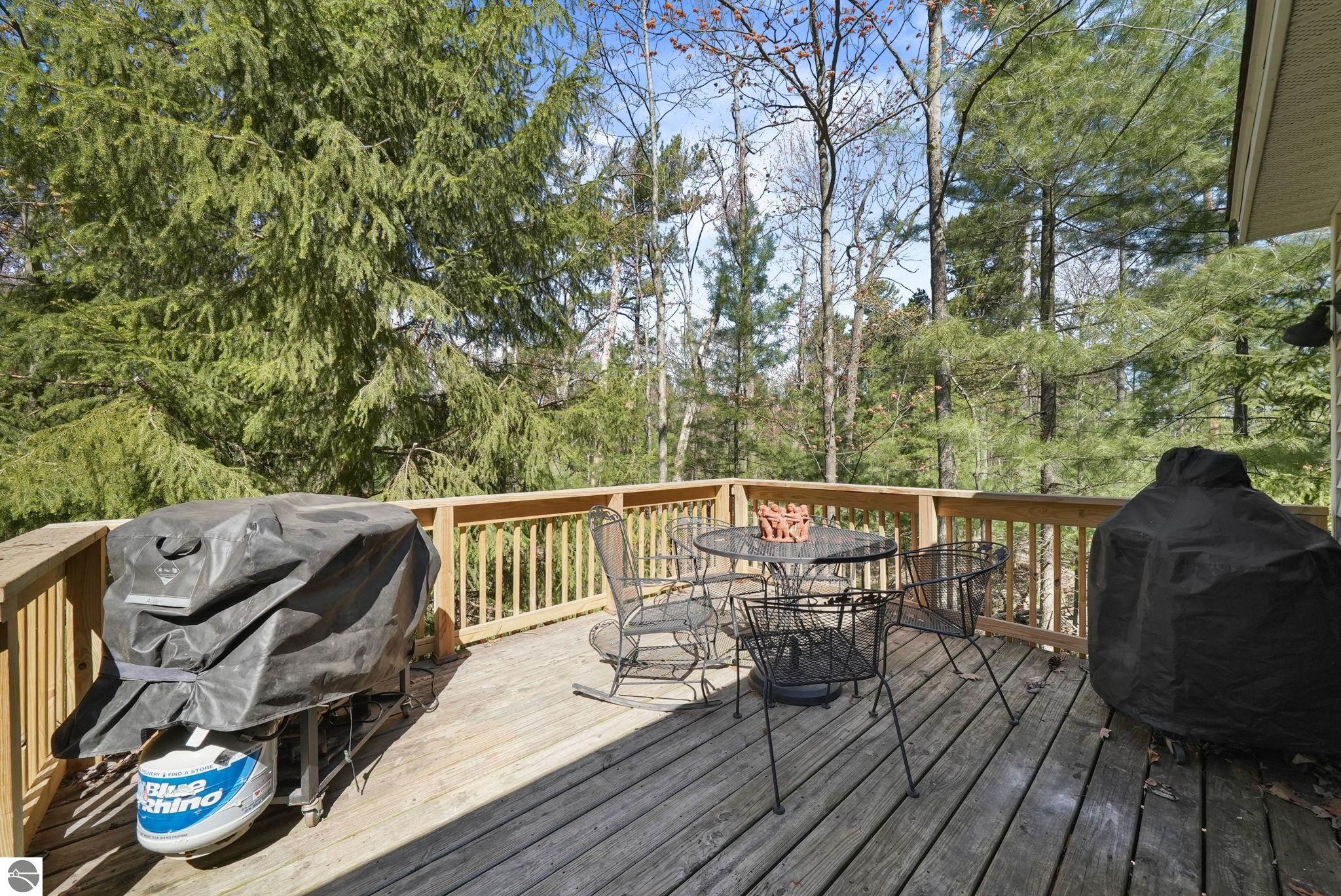 3317 N Timberwood Drive