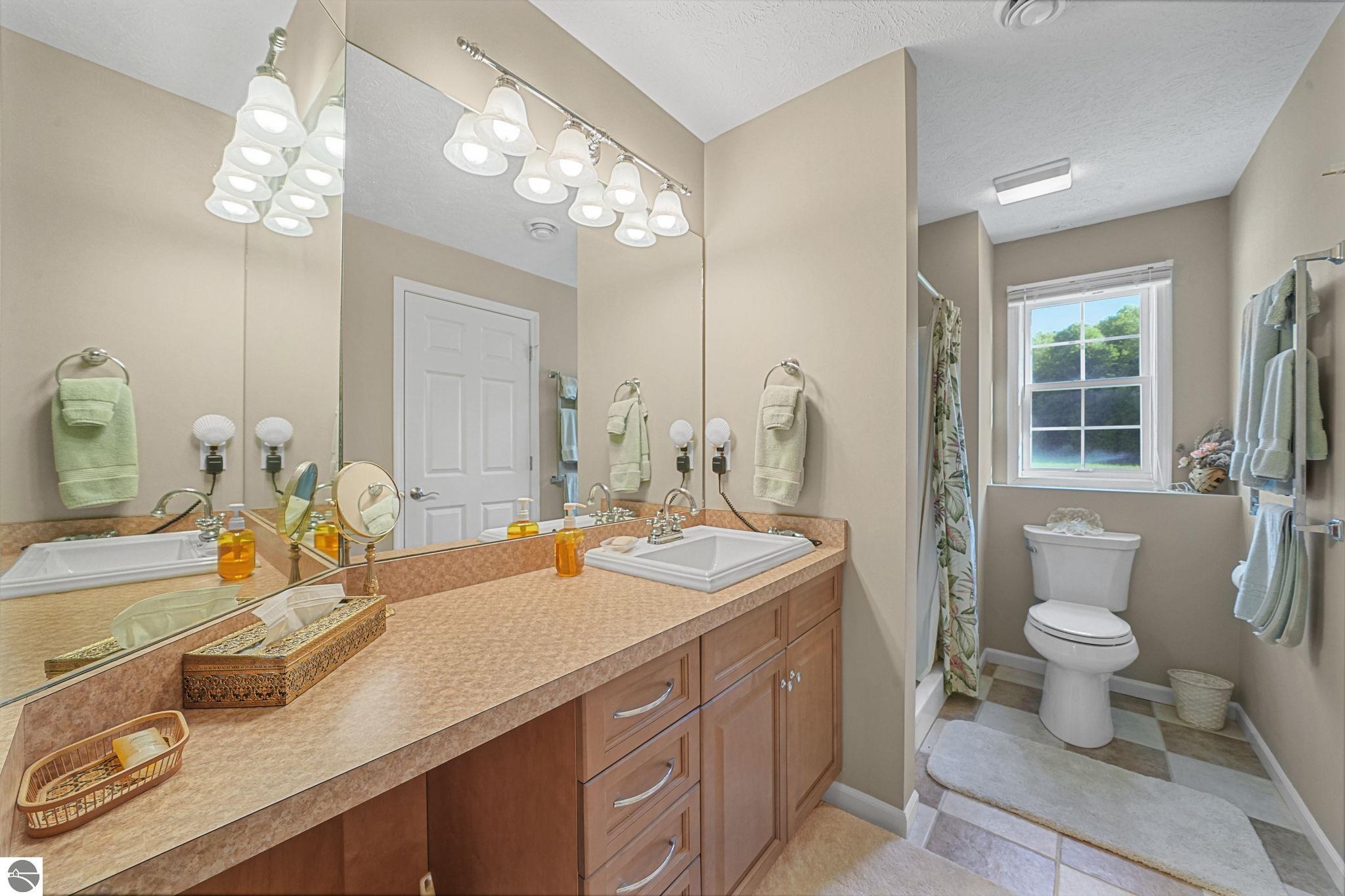 3098 Crown Wood Court