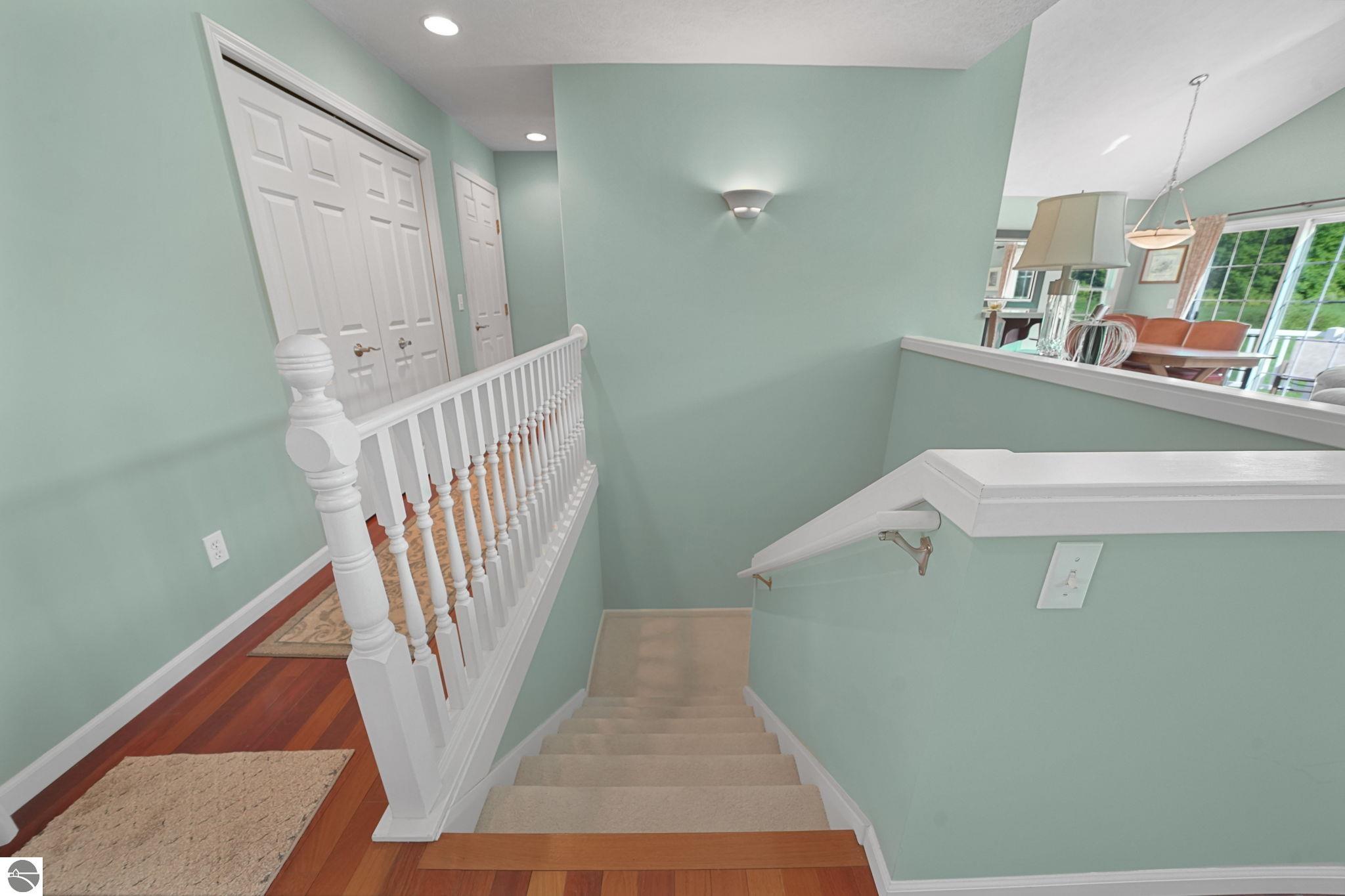 3098 Crown Wood Court