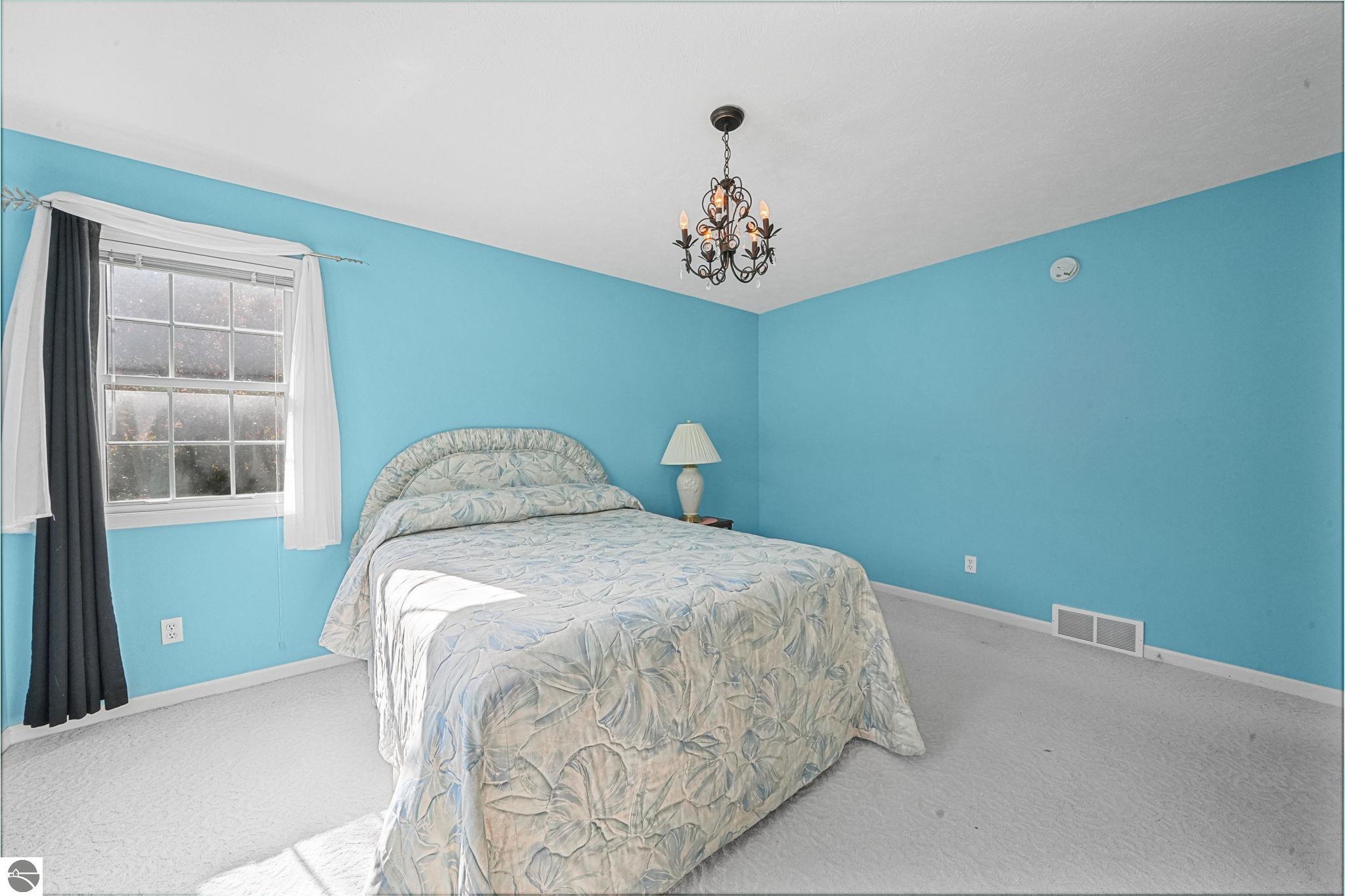 3098 Crown Wood Court