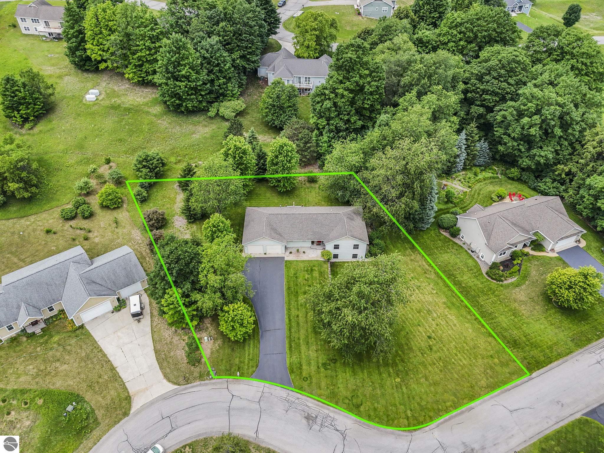 210 Cinnamon Lane