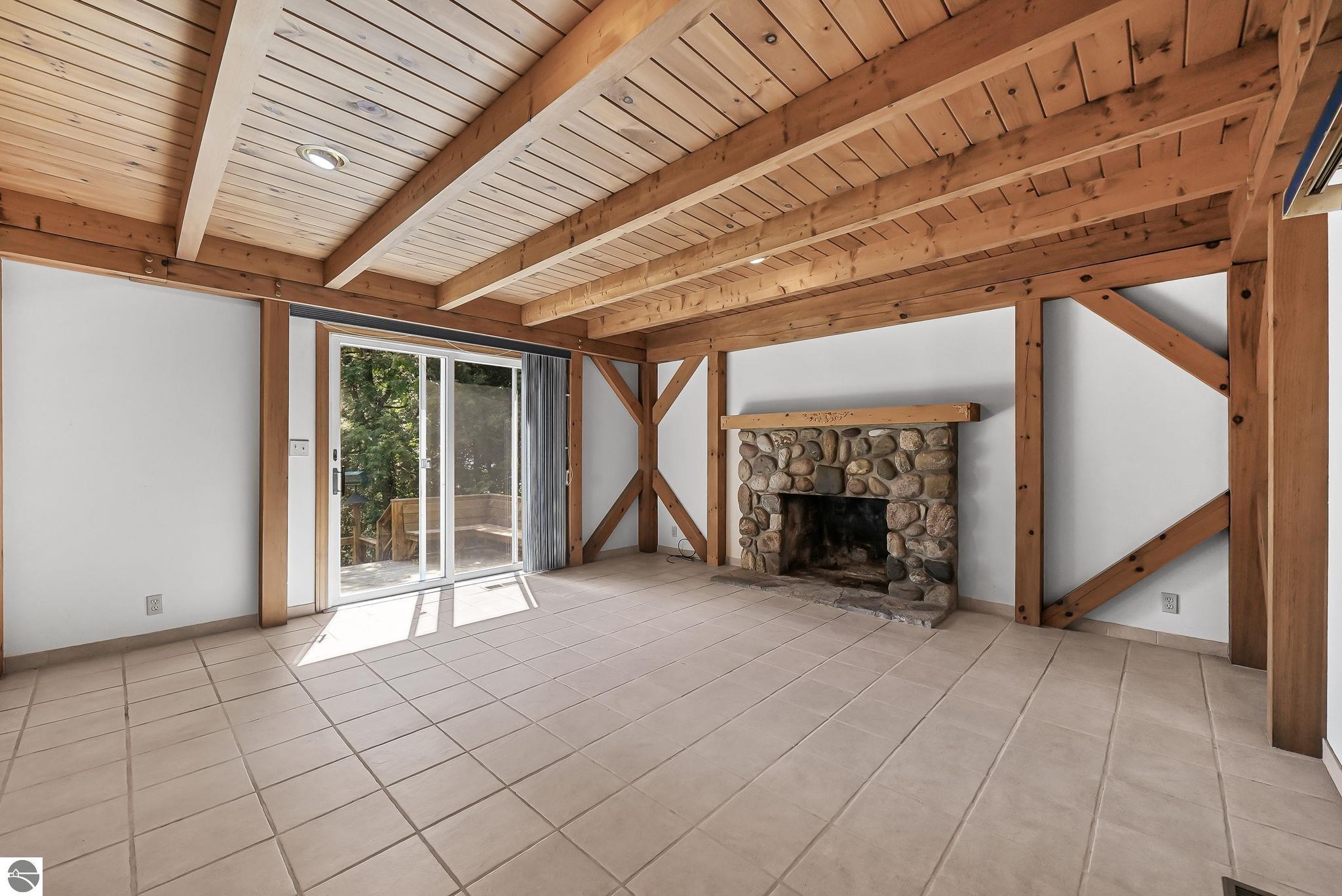1275 S Nanagosa Trail