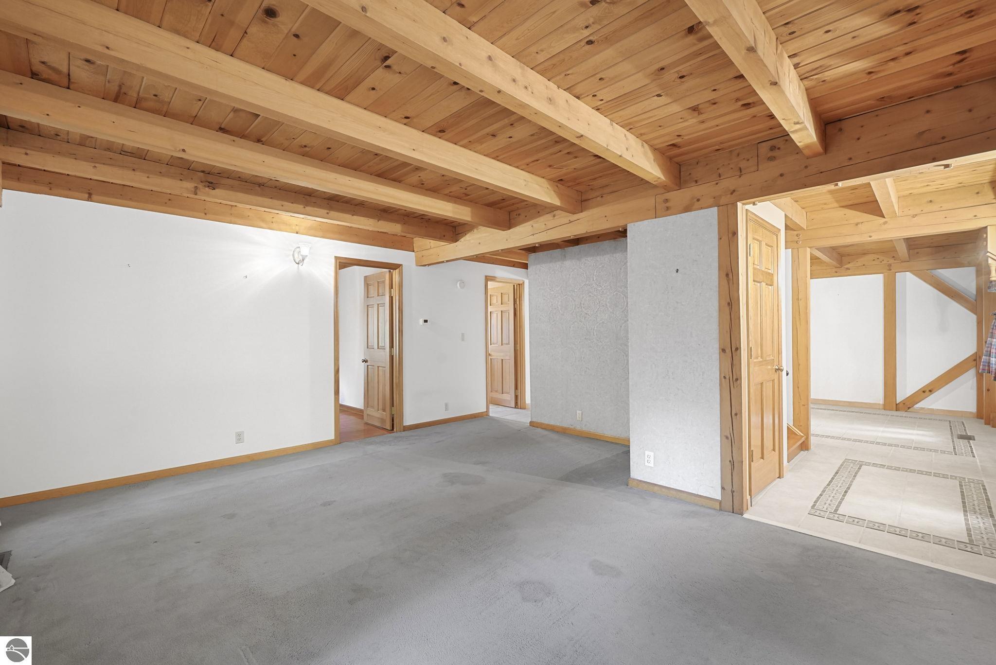 1275 S Nanagosa Trail