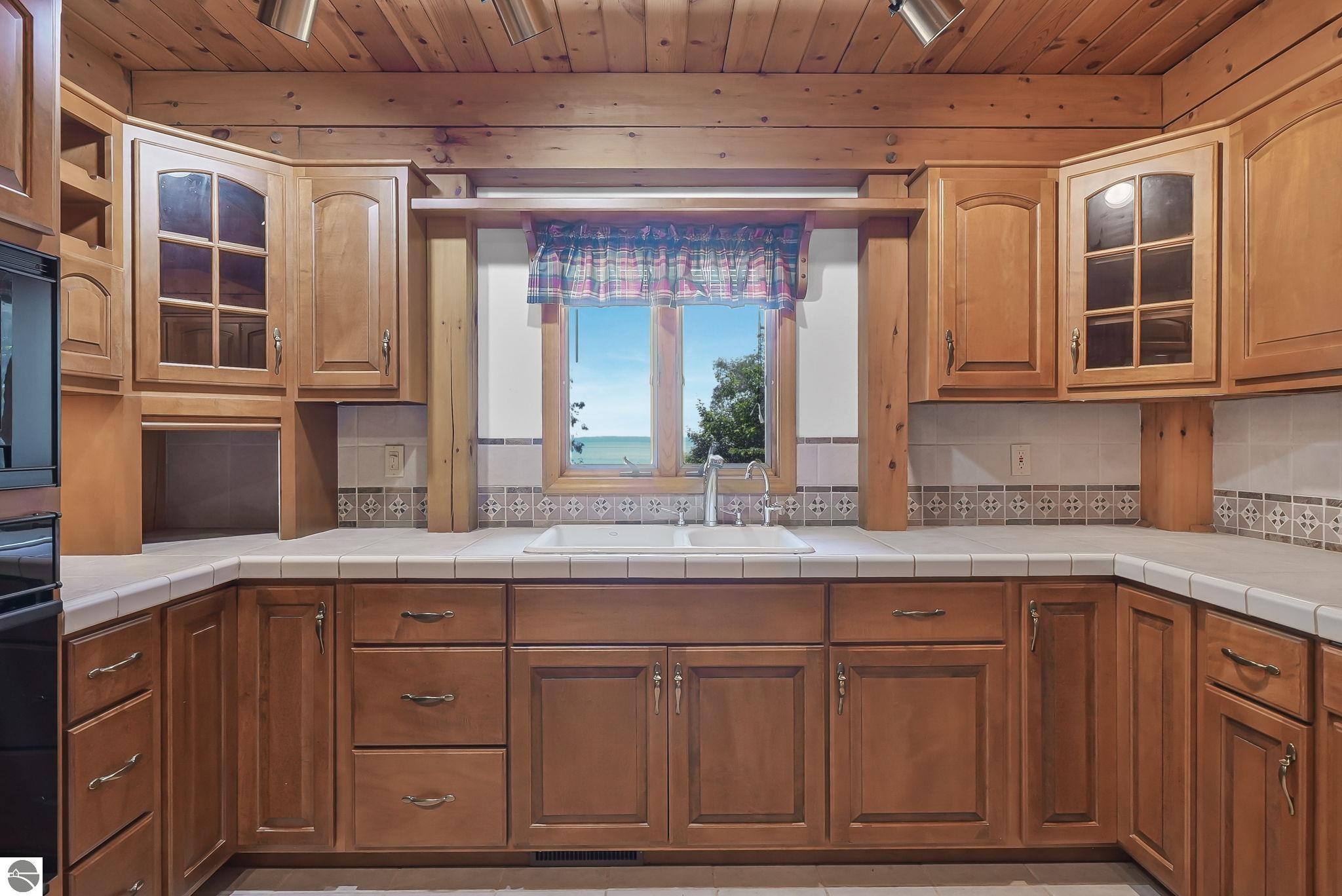 1275 S Nanagosa Trail