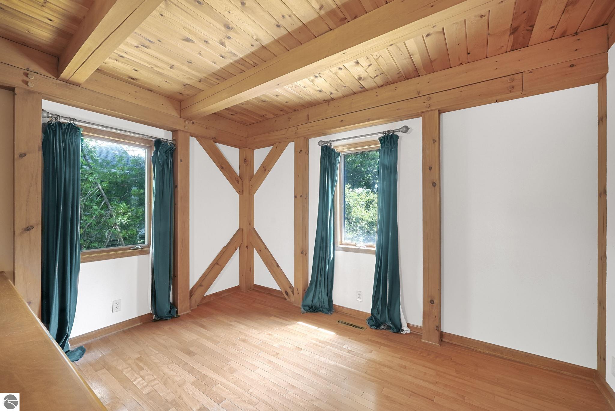 1275 S Nanagosa Trail