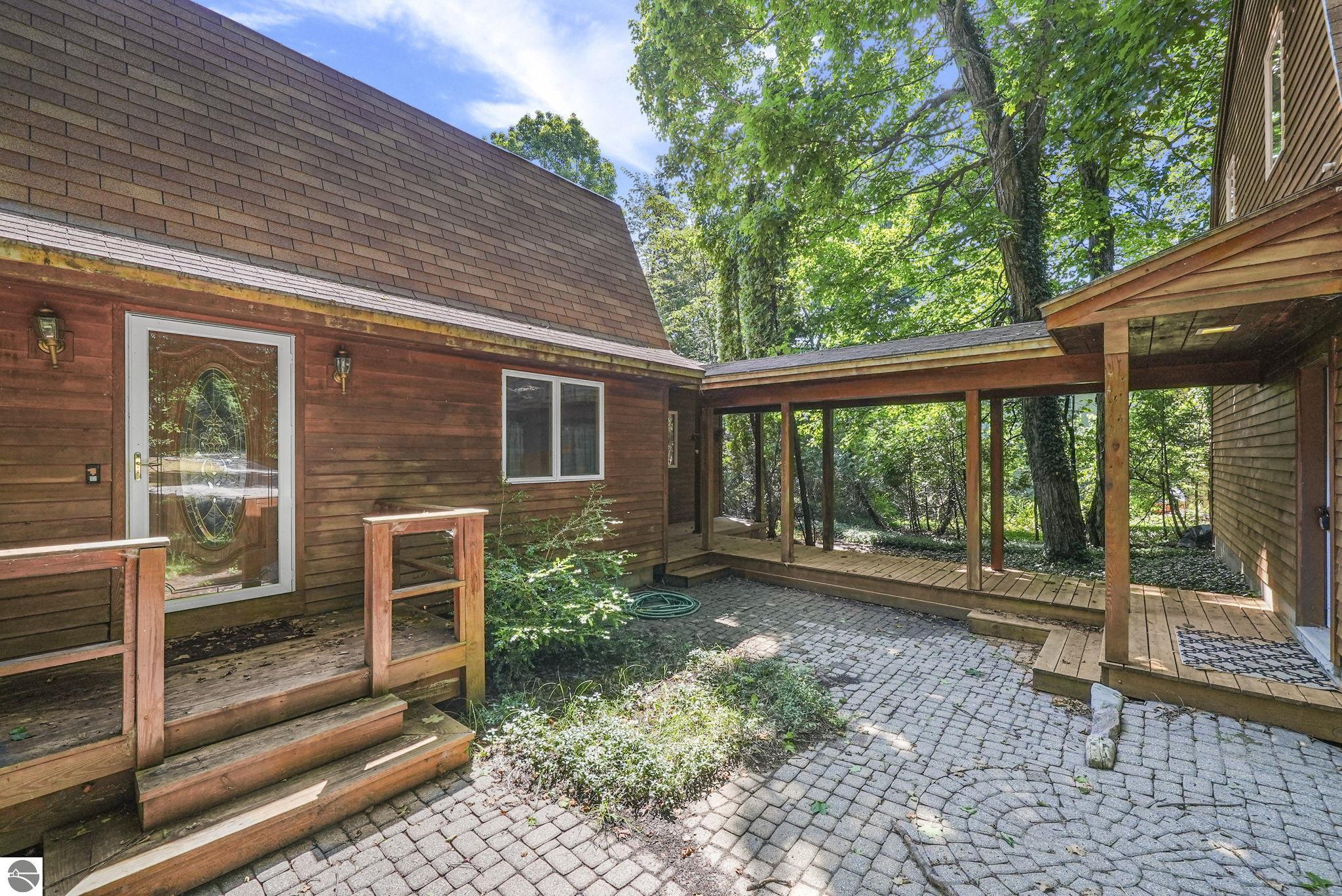 1275 S Nanagosa Trail
