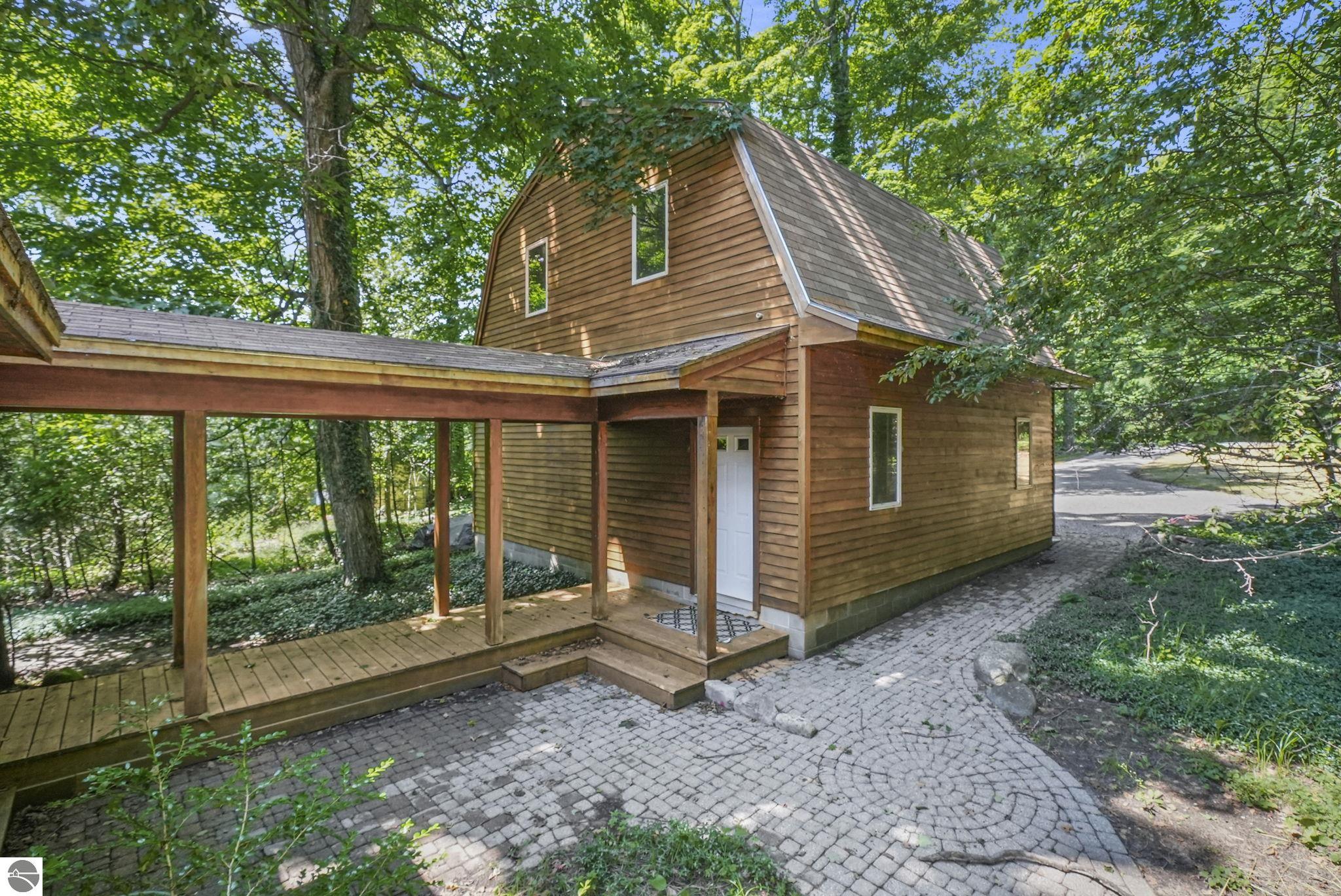 1275 S Nanagosa Trail