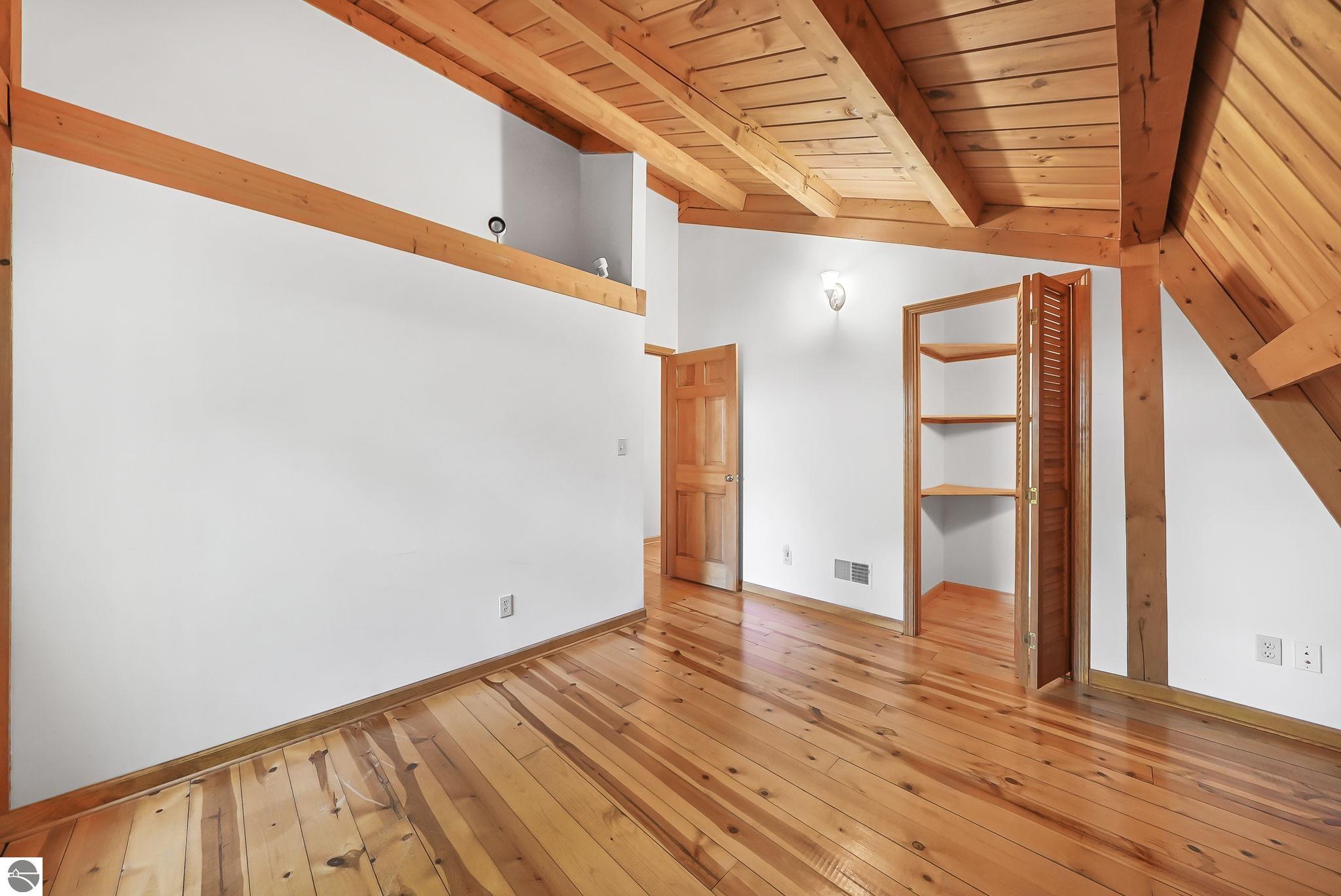 1275 S Nanagosa Trail