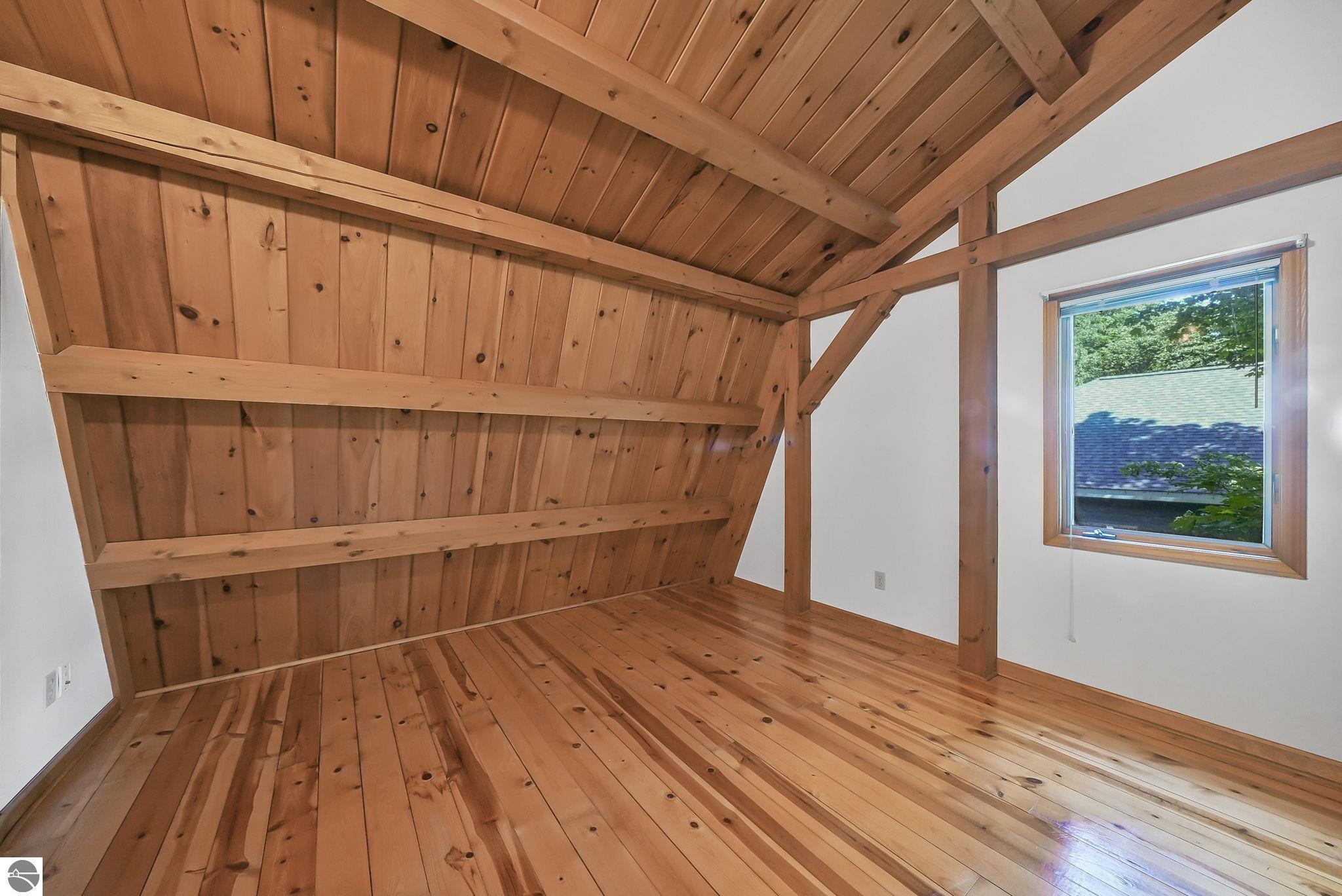 1275 S Nanagosa Trail