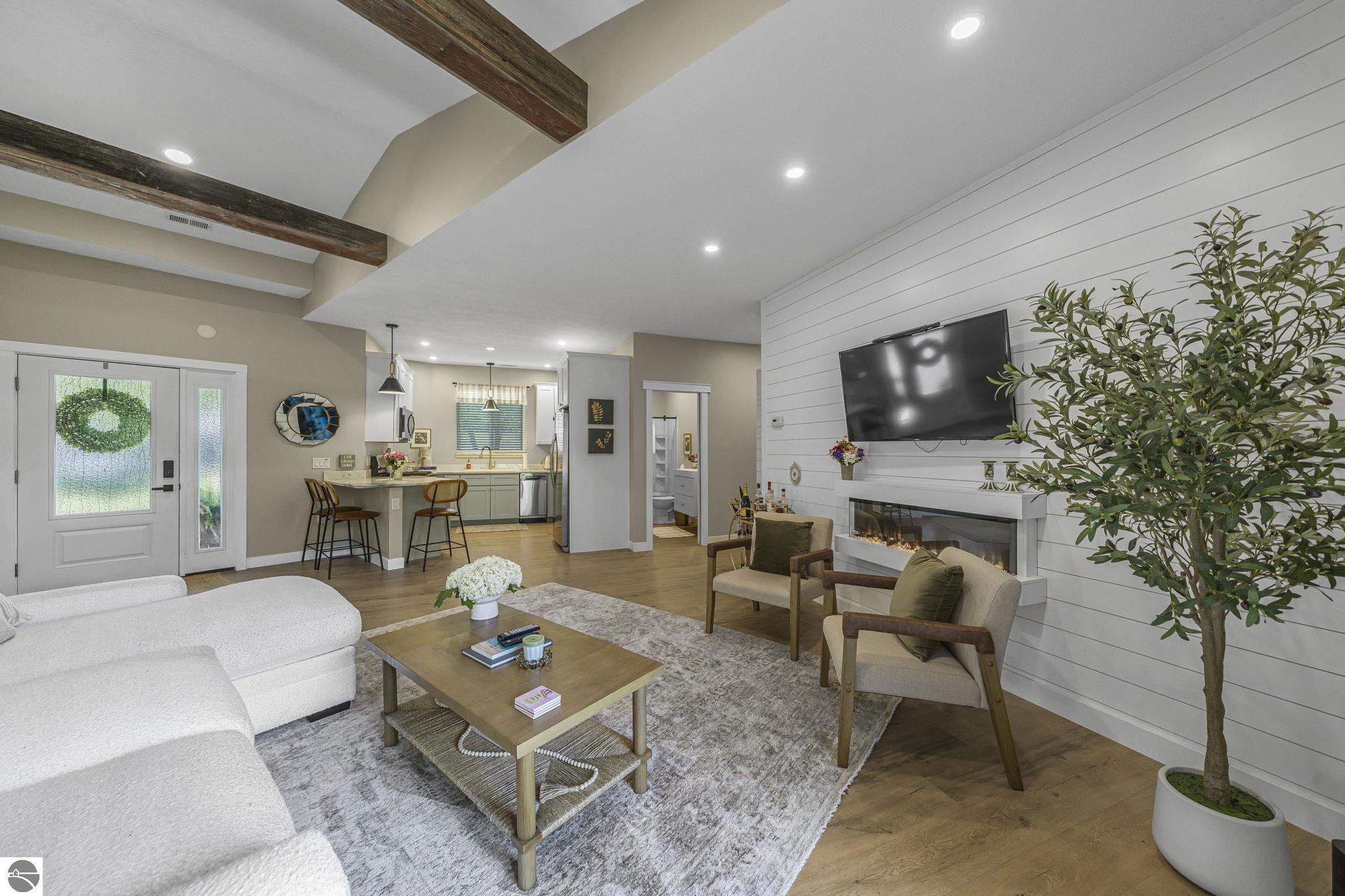 505 Riverine Drive