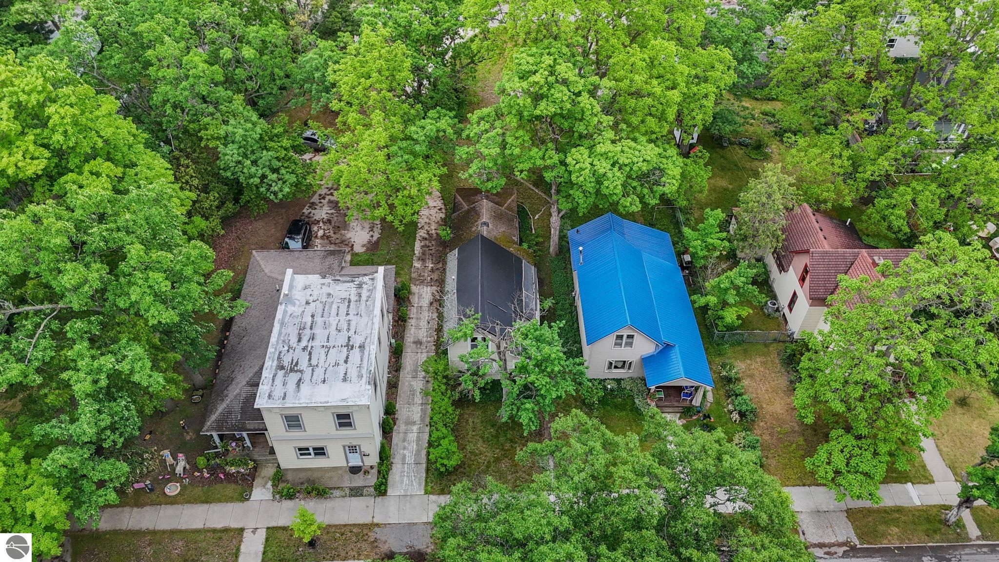 812 Webster Street