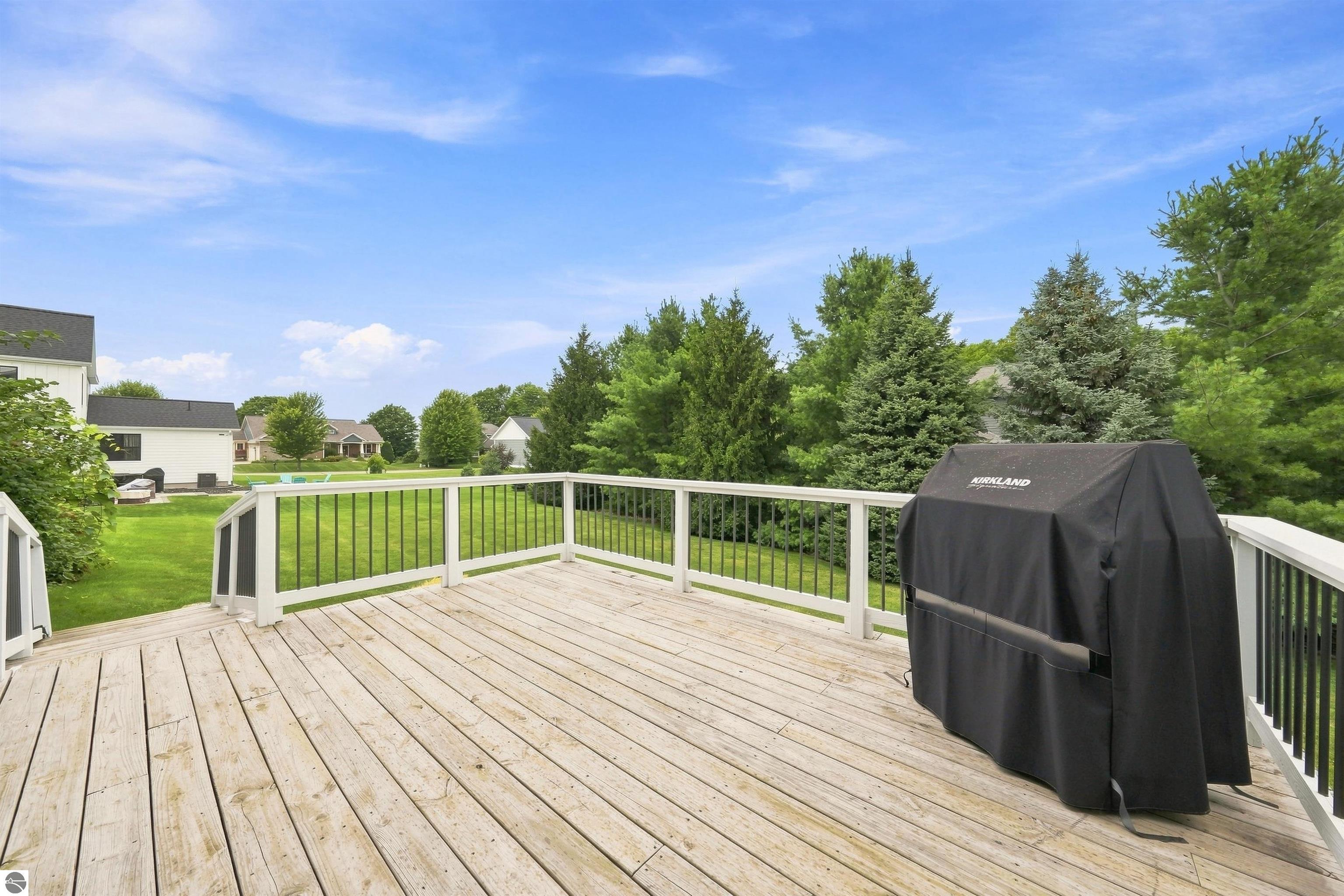 573 Madeira Drive