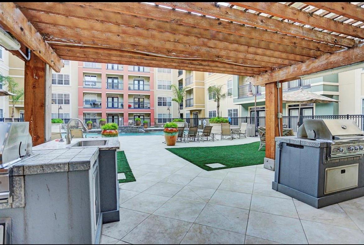 1711 Old Spanish Trail # 104