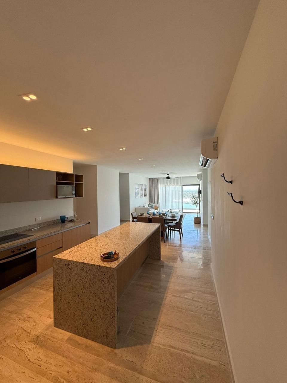 89 Calle 17 # 501 Unit: S 501