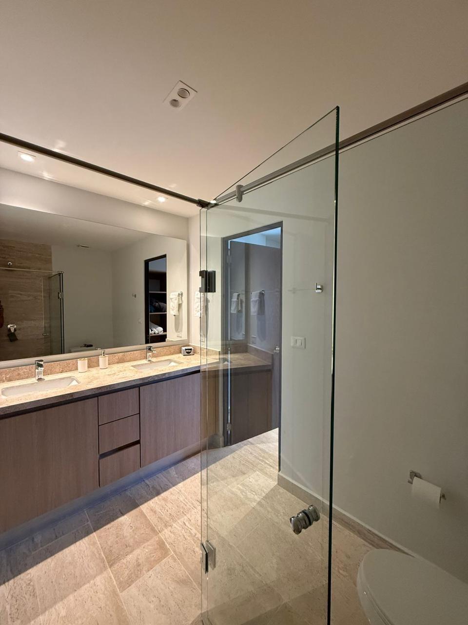 89 Calle 17 # 501 Unit: S 501