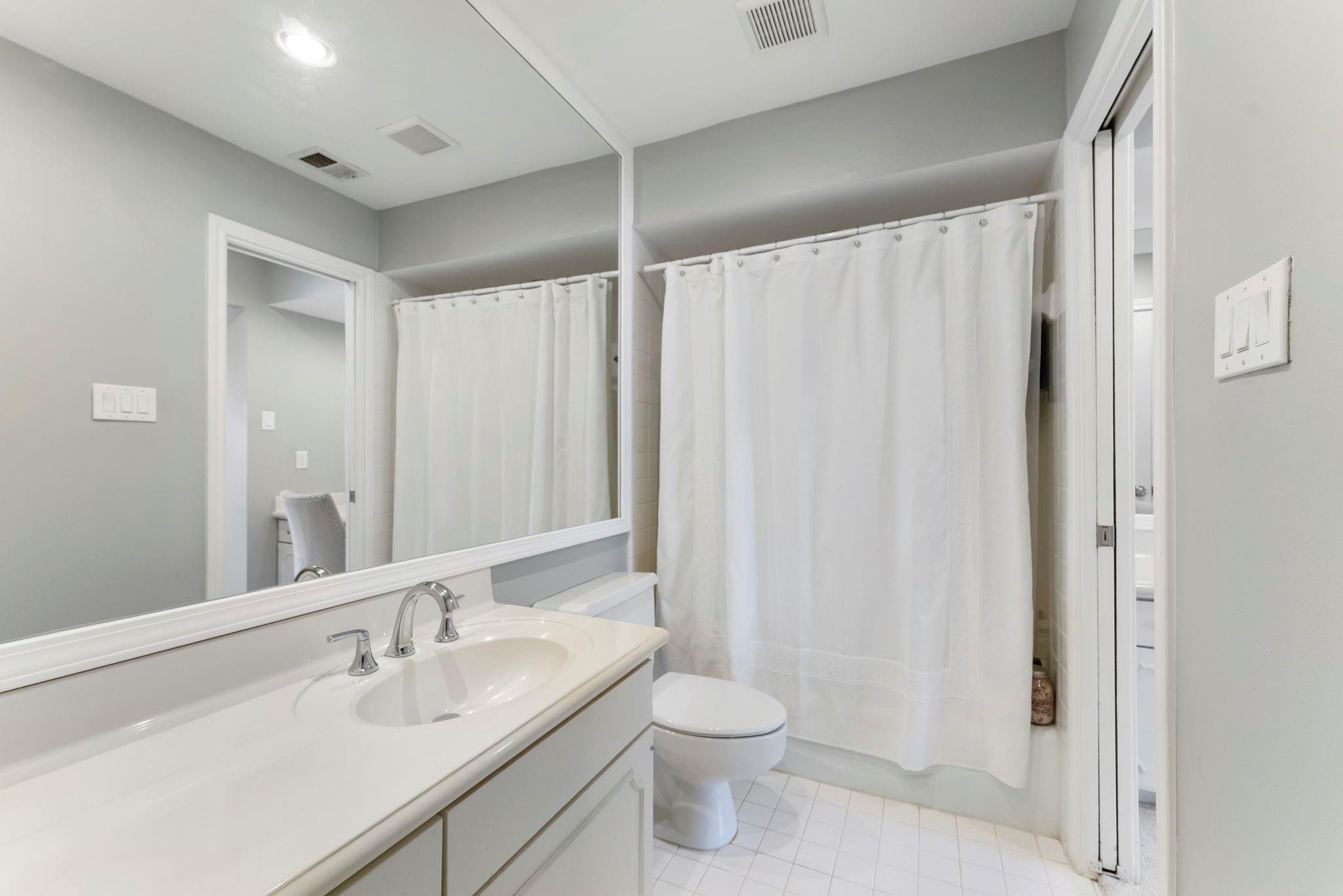 1260 Fountain View Drive # 171