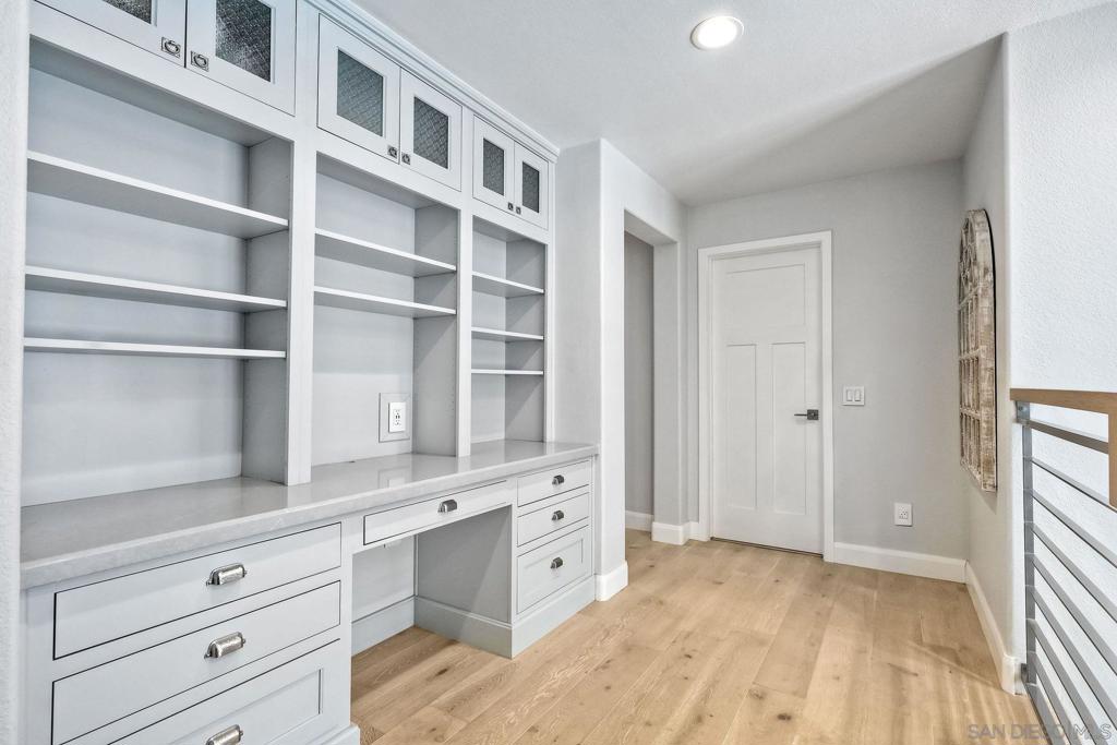 3186 West Canyon Avenue