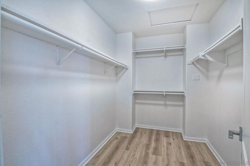 3186 West Canyon Avenue