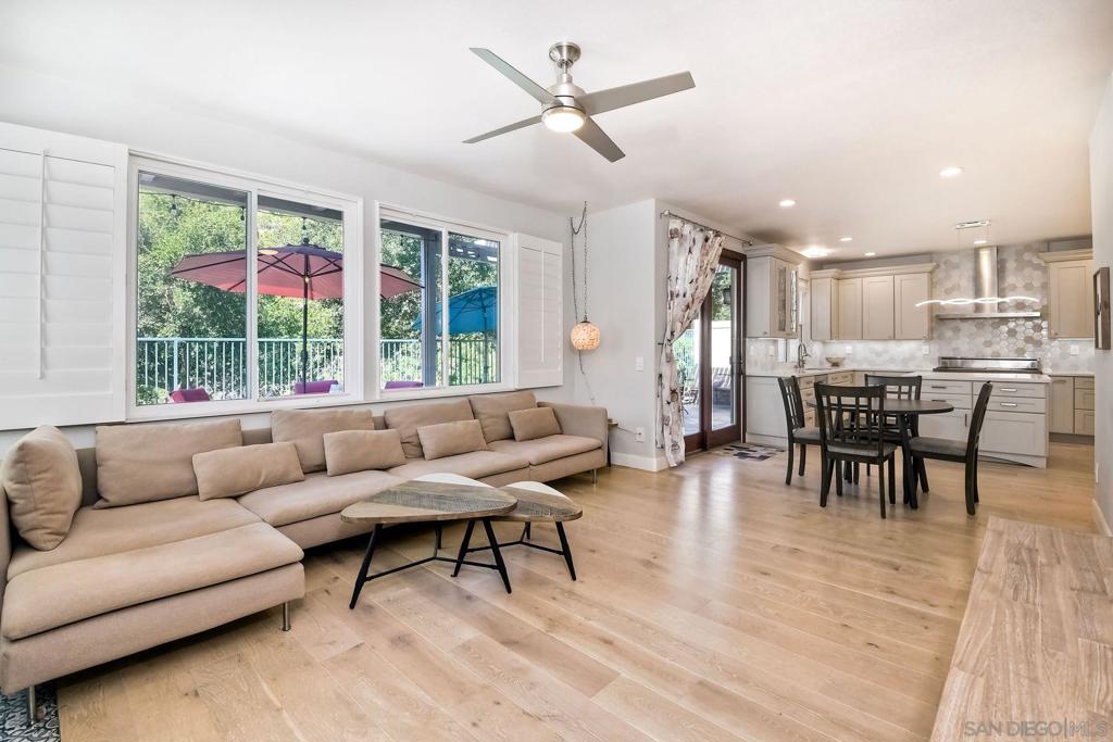 3186 West Canyon Avenue